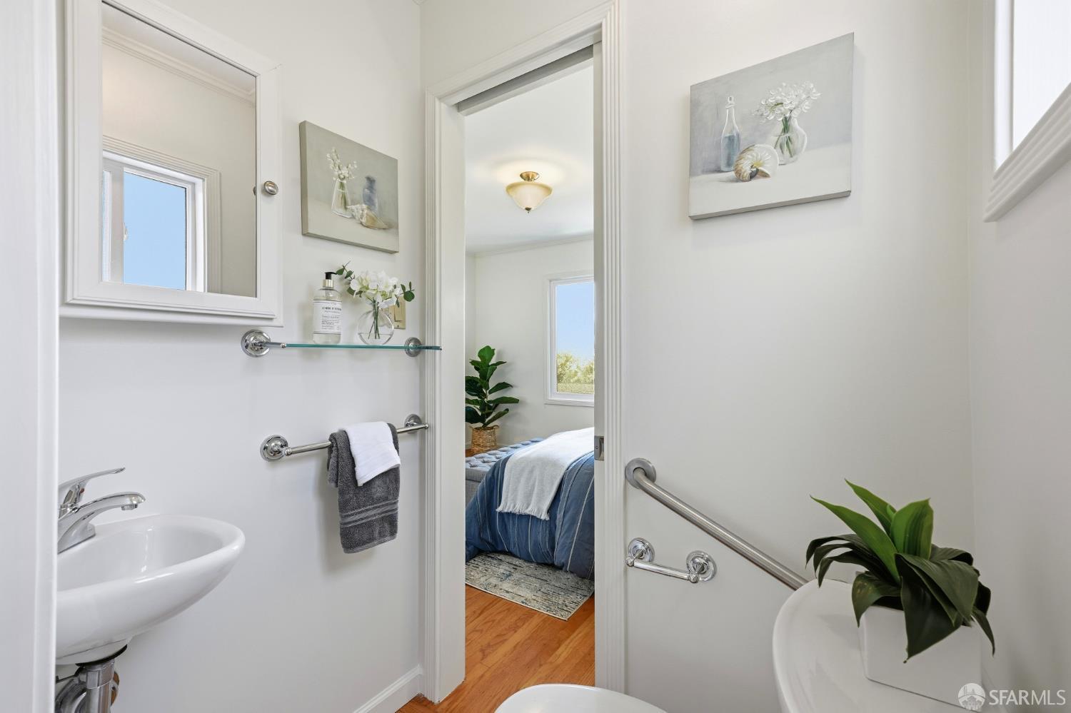 Detail Gallery Image 26 of 46 For 3626 Ulloa St, San Francisco,  CA 94116 - 3 Beds | 1/1 Baths