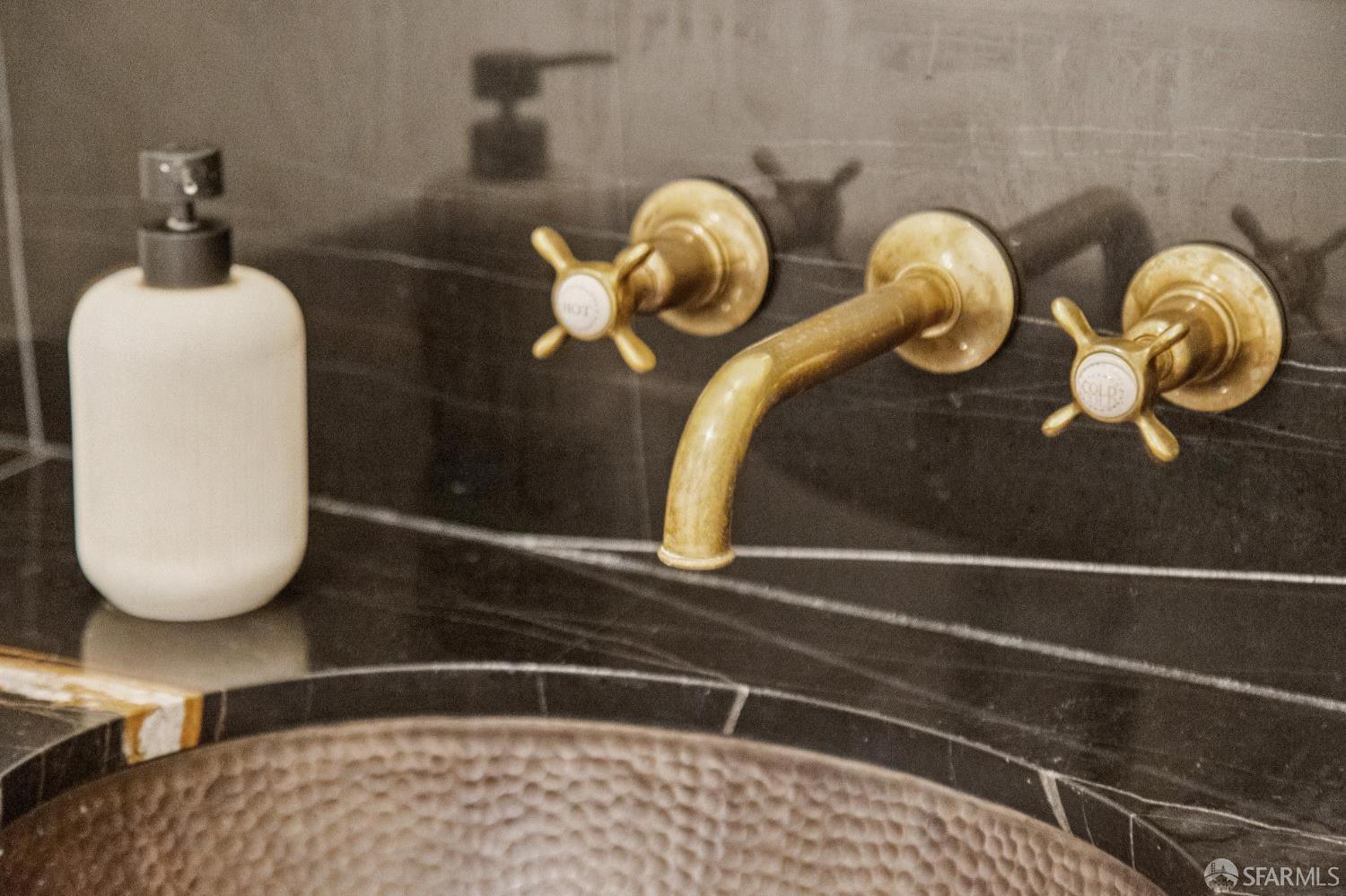 Photo #40: 426104319 Listing: Photo #40