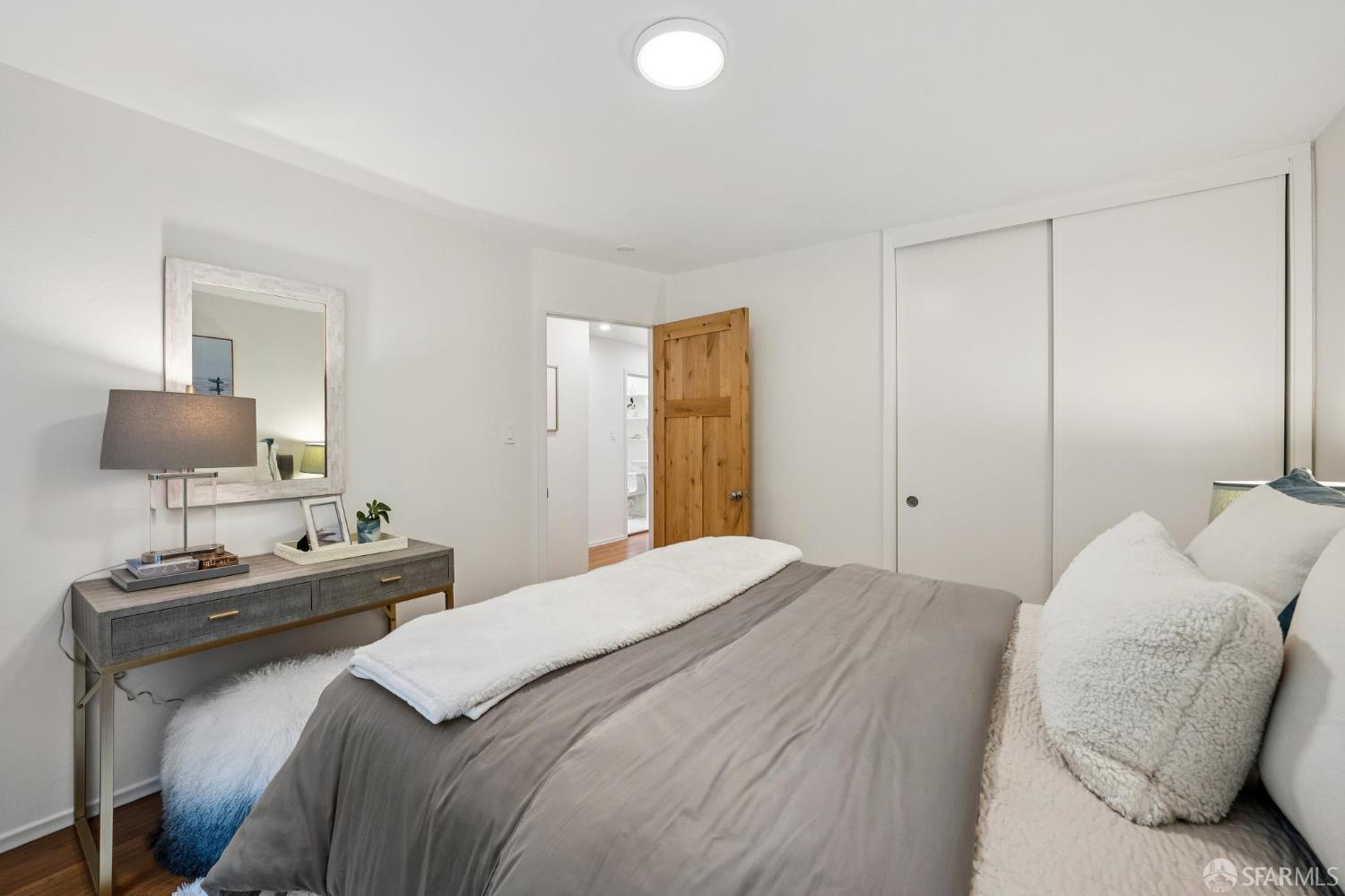 Detail Gallery Image 24 of 40 For 25 Crestmont Dr, San Francisco,  CA 94131 - 4 Beds | 3 Baths