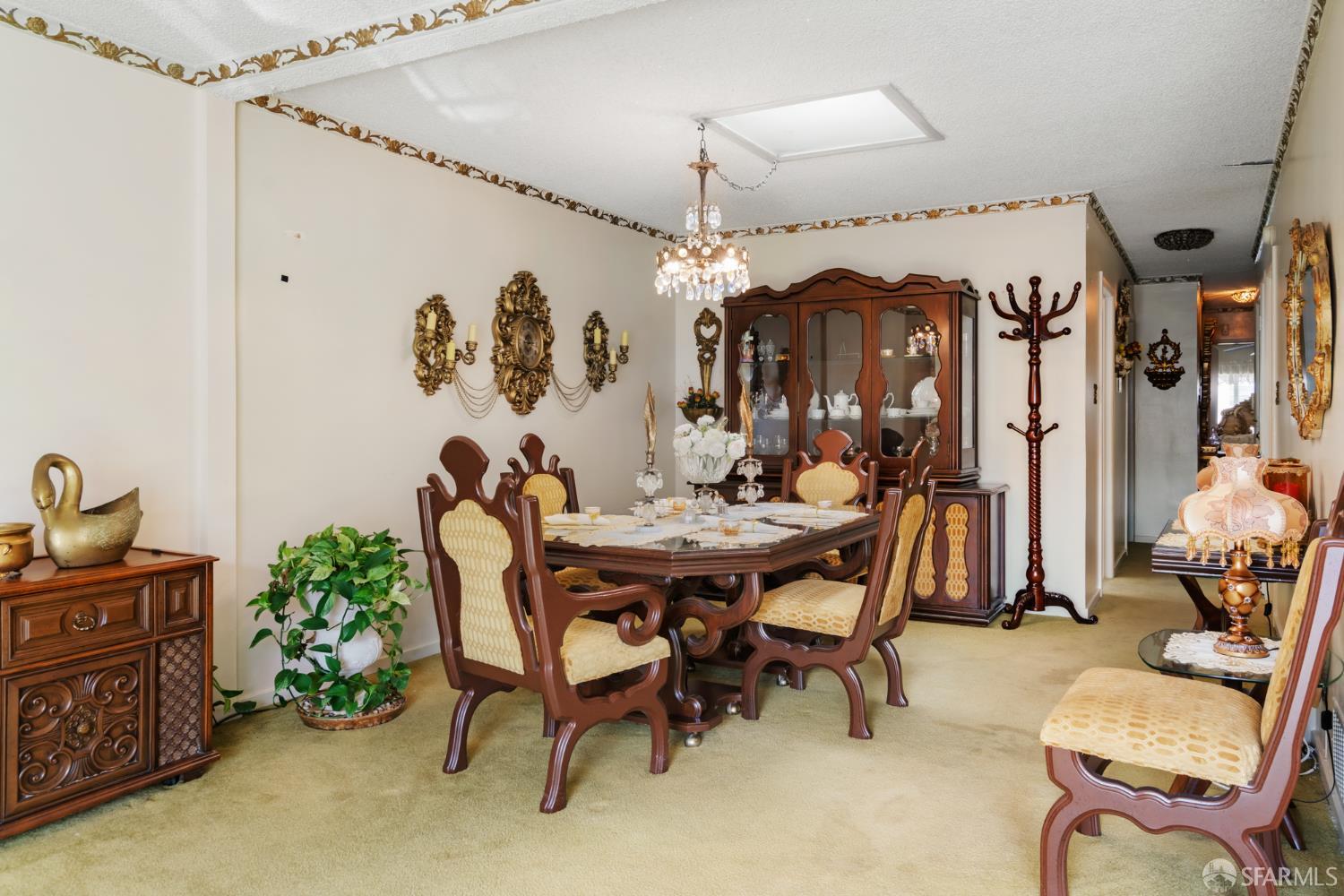 Detail Gallery Image 7 of 28 For 1310 Gilman Ave, San Francisco,  CA 94124 - 4 Beds | 3/1 Baths