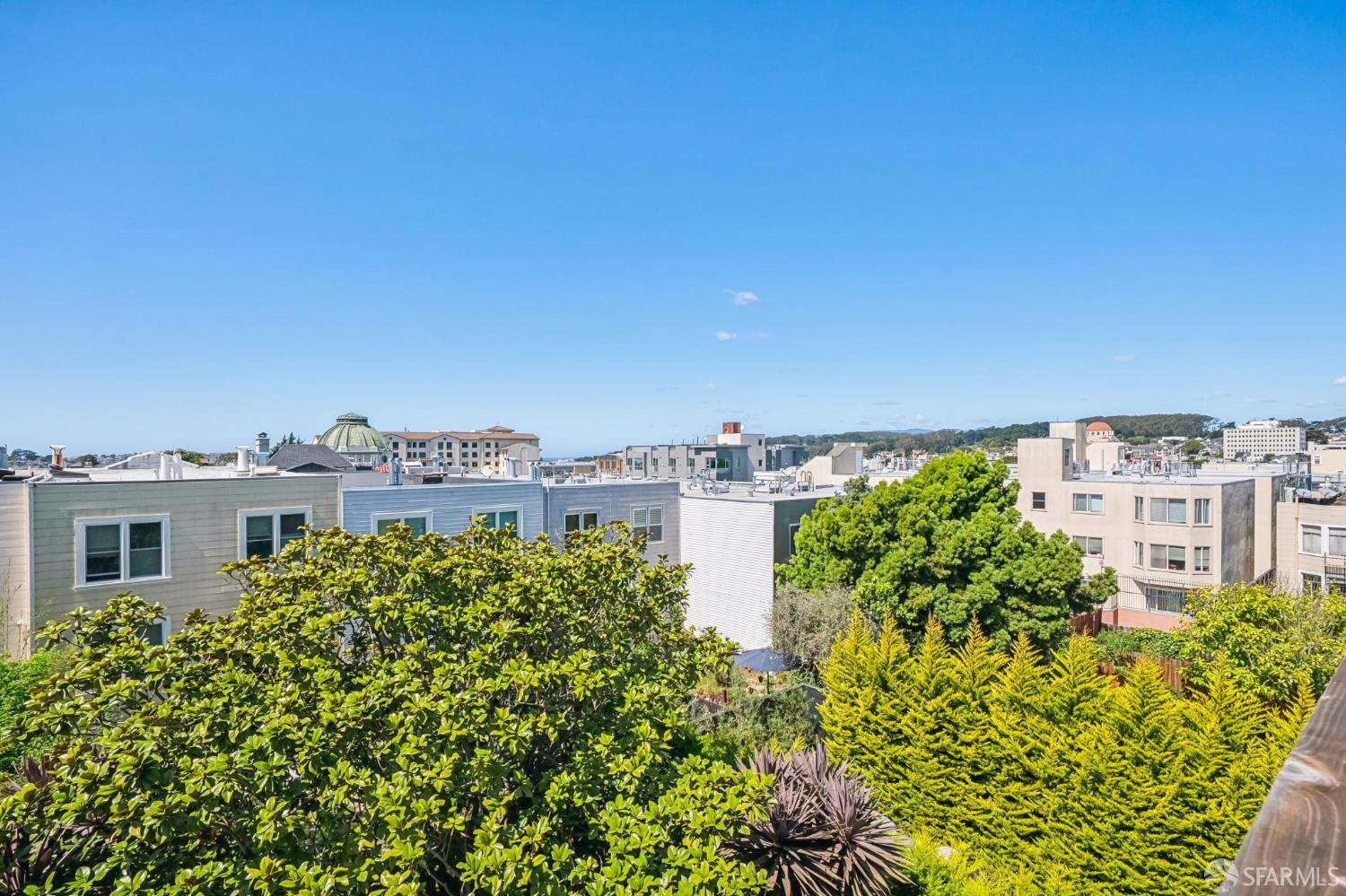 Detail Gallery Image 20 of 39 For 67 Beaumont Ave, San Francisco,  CA 94118 - 3 Beds | 2 Baths