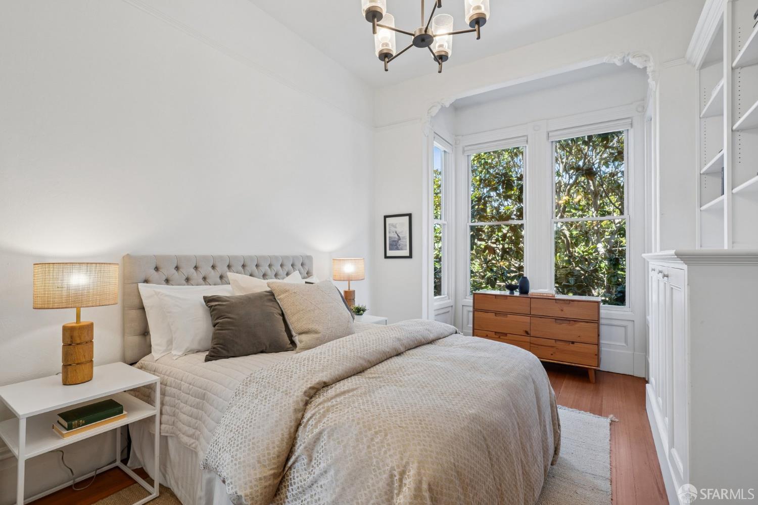 Detail Gallery Image 14 of 90 For 166 Highland Ave, San Francisco,  CA 94110 - 4 Beds | 2 Baths