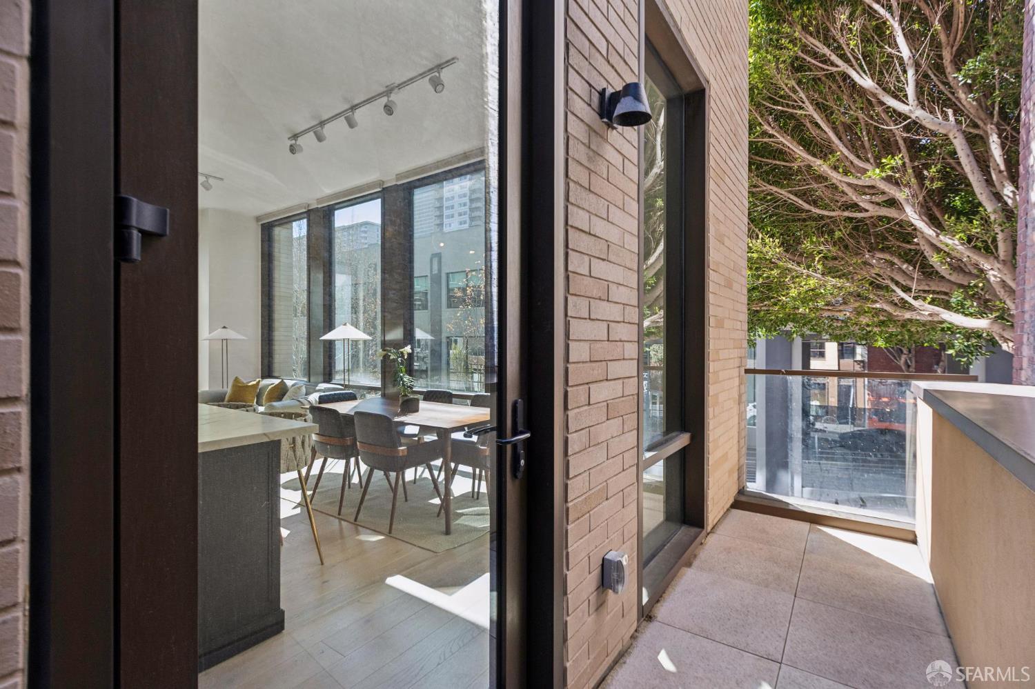 Photo #15: 426104319 Listing: Photo #15