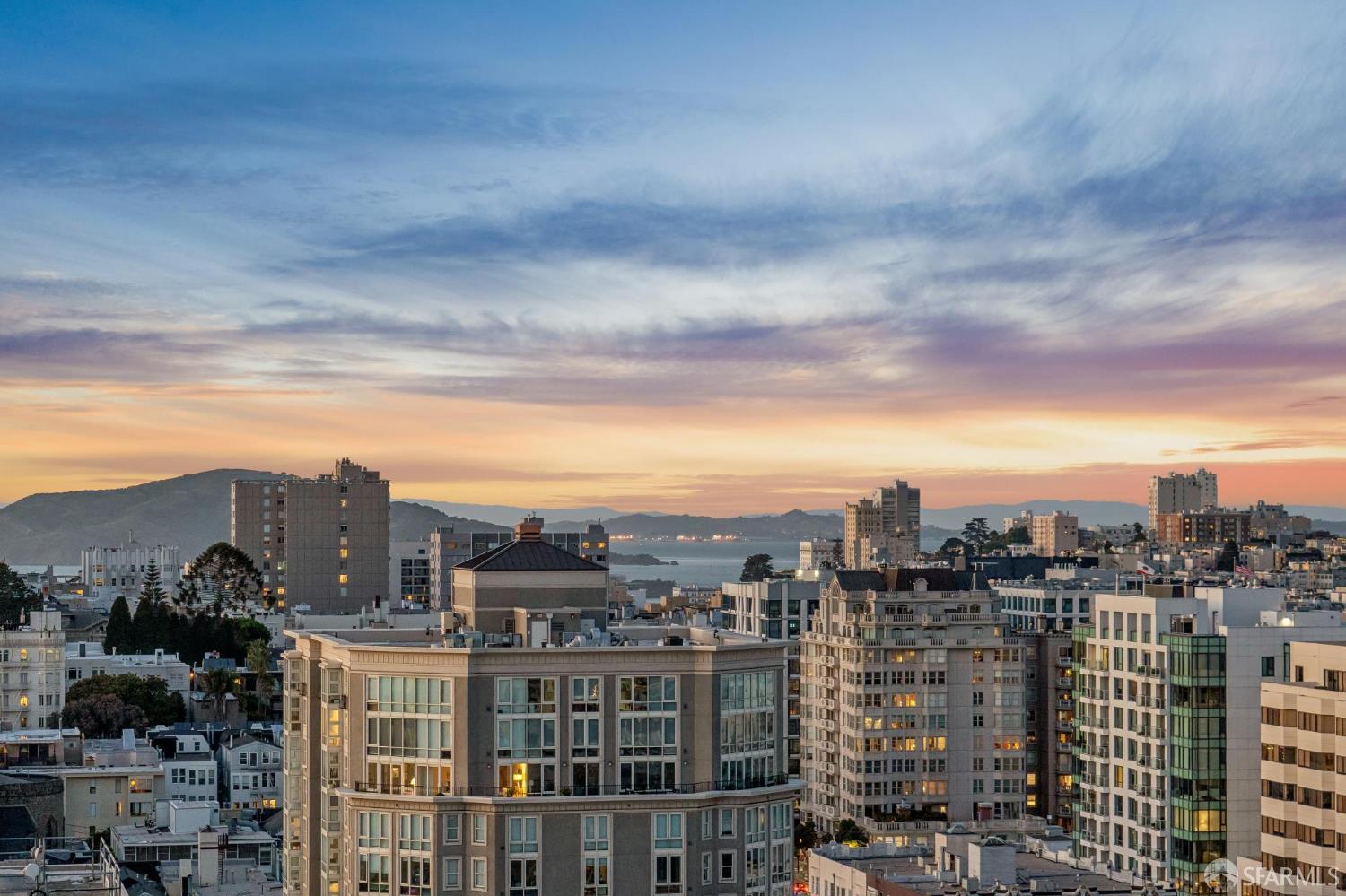 Detail Gallery Image 4 of 22 For 1200 Gough St 17b,  San Francisco,  CA 94109 - 0 Beds | 1 Baths