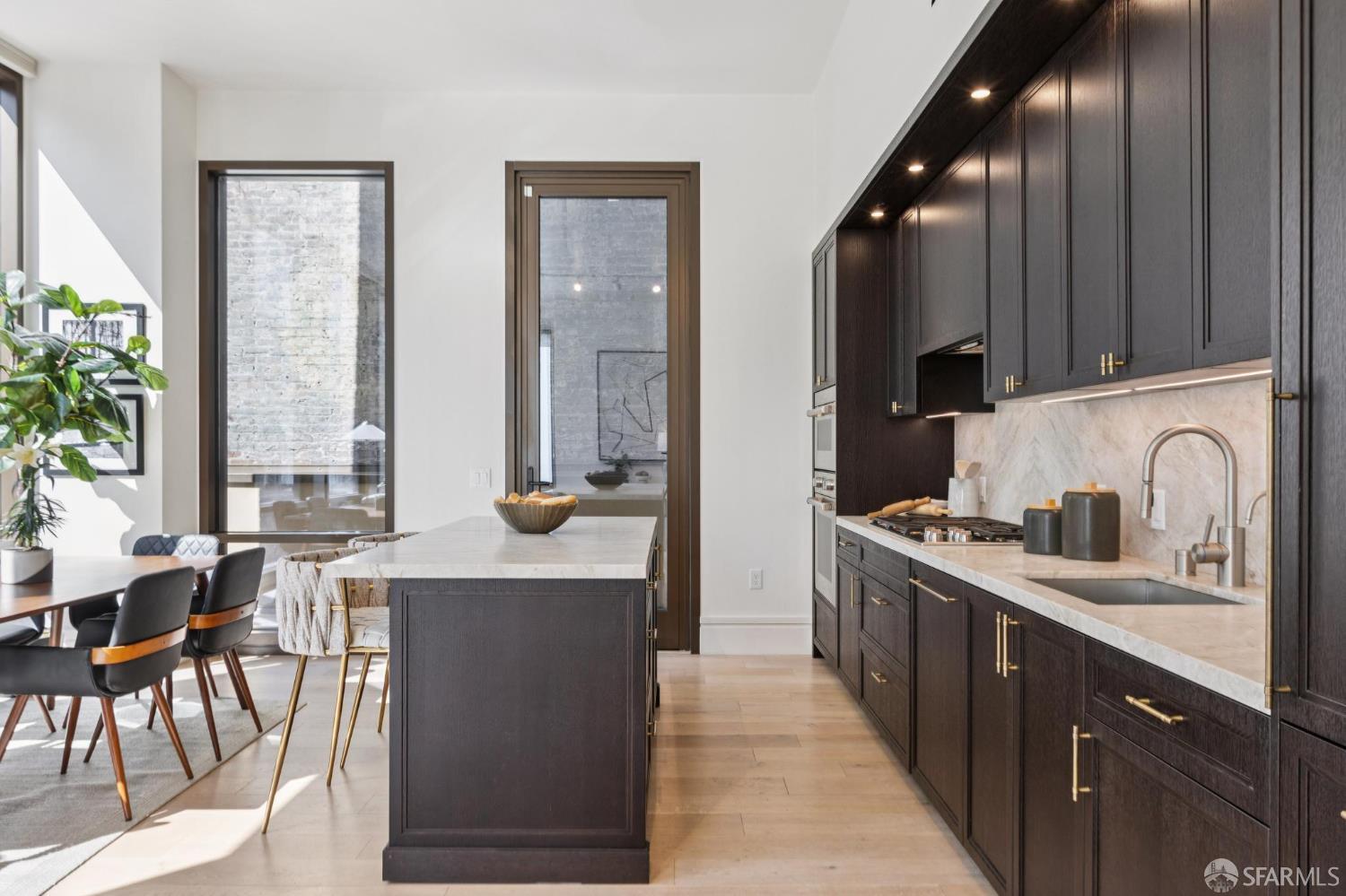 Photo #7: 426104319 Listing: Photo #7