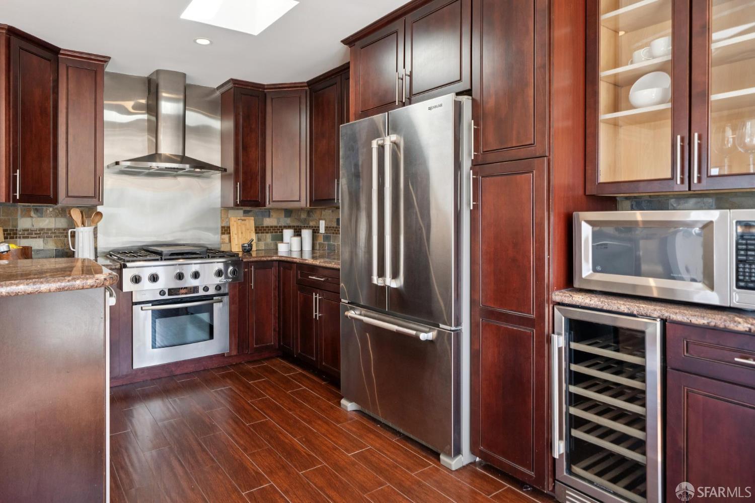 Detail Gallery Image 19 of 48 For 403 Arkansas St, San Francisco,  CA 94107 - 2 Beds | 2 Baths