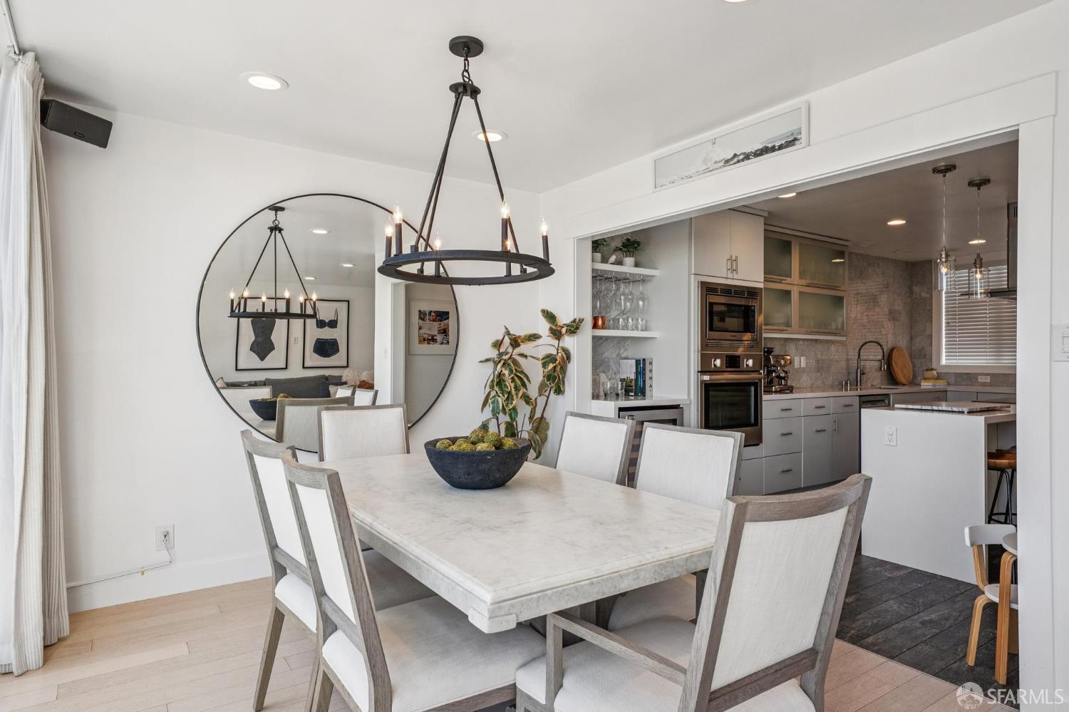 Detail Gallery Image 14 of 39 For 67 Beaumont Ave, San Francisco,  CA 94118 - 3 Beds | 2 Baths