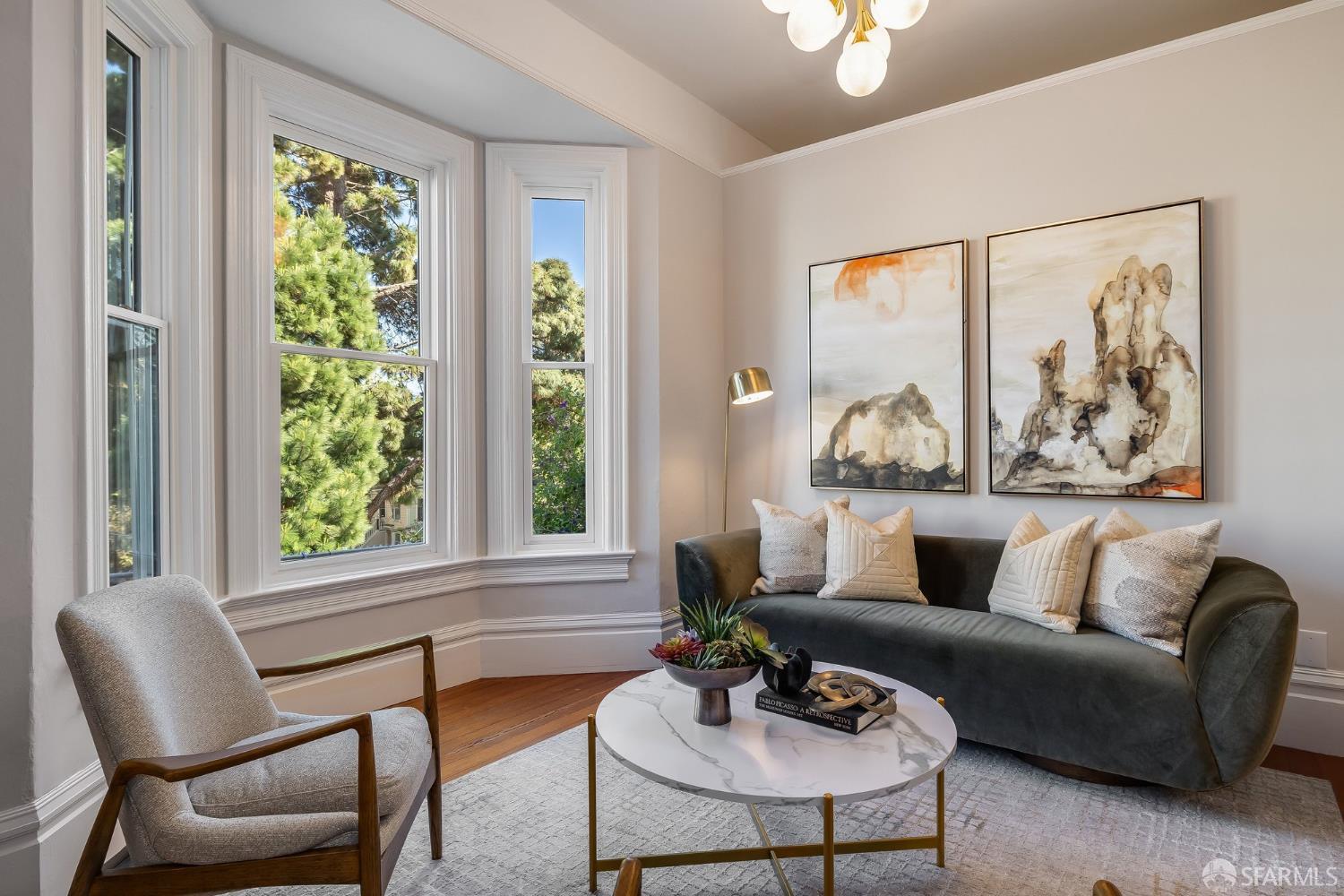 Detail Gallery Image 10 of 42 For 262 Henry St, San Francisco,  CA 94114 - 2 Beds | 1 Baths
