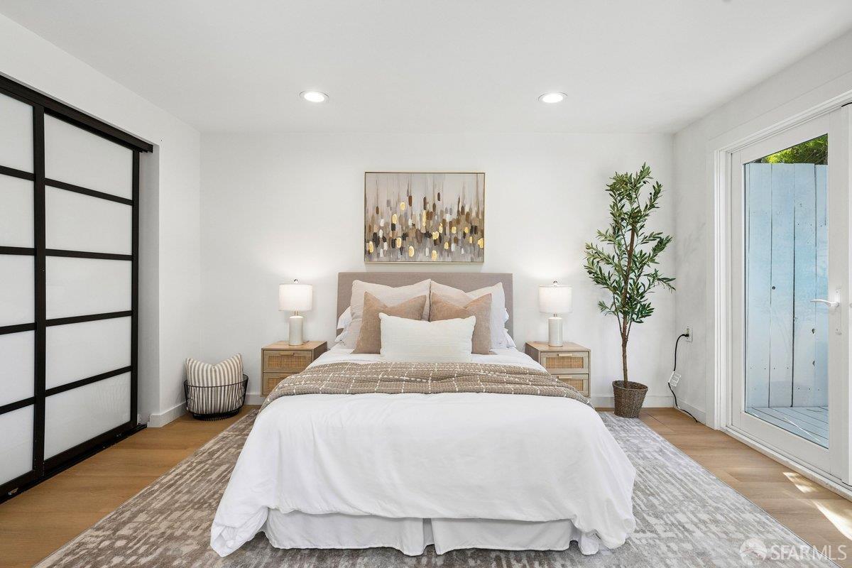 Detail Gallery Image 20 of 52 For 442 Collingwood St a,  San Francisco,  CA 94114 - 2 Beds | 1 Baths