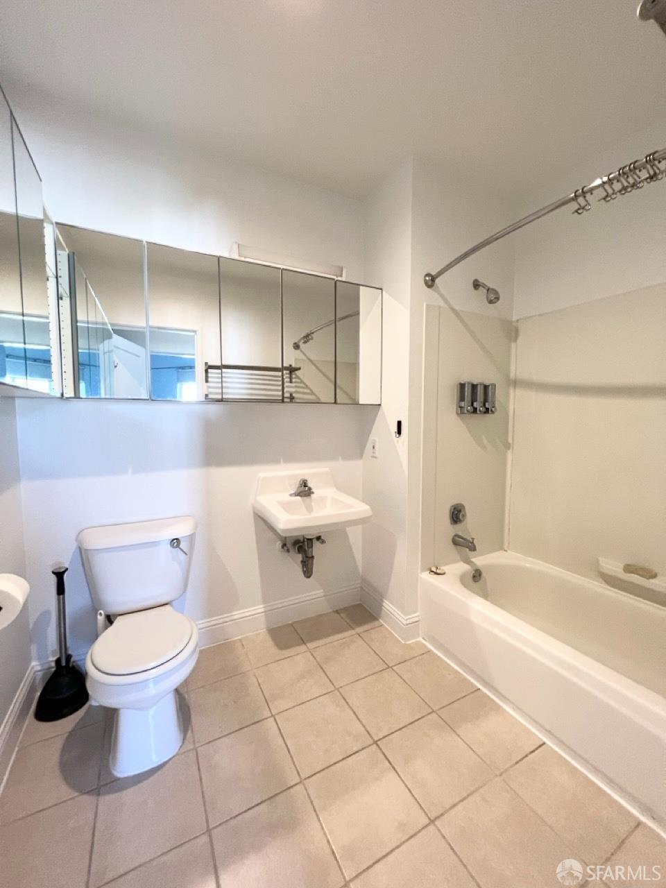 Photo #44: 426118297 Listing: Photo #44