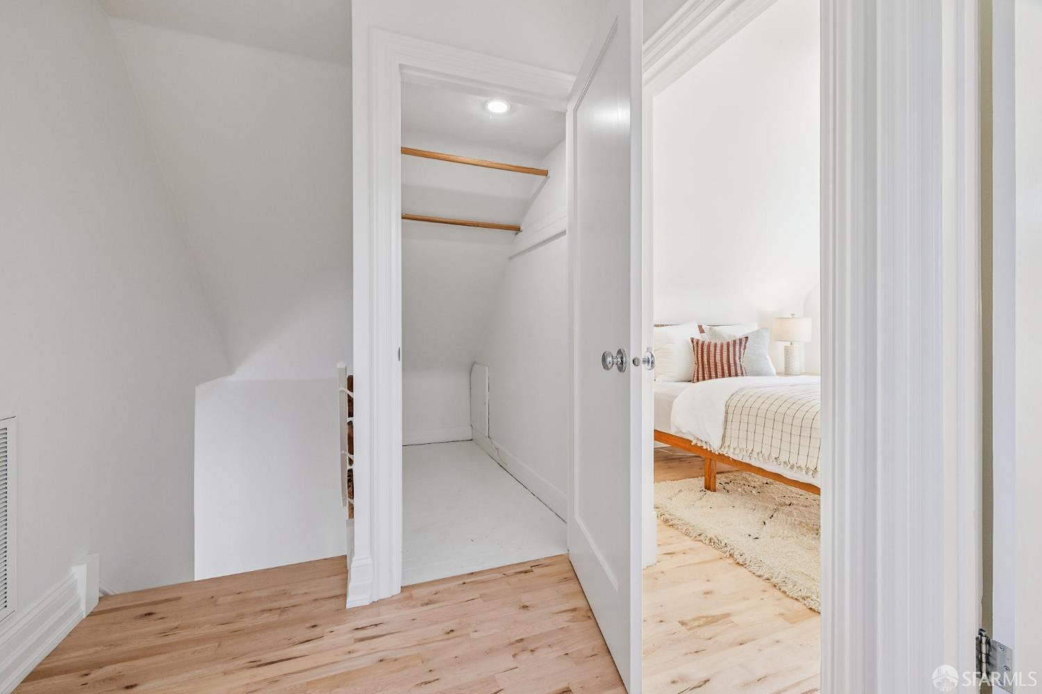 Detail Gallery Image 27 of 31 For 4245 25th St, San Francisco,  CA 94114 - 3 Beds | 1/1 Baths