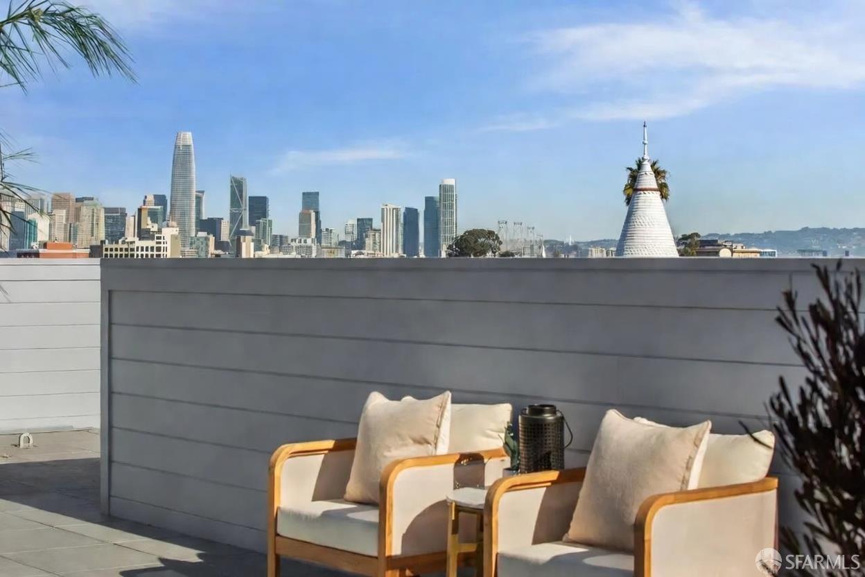 Detail Gallery Image 18 of 26 For 986 S Van Ness Ave #503,  San Francisco,  CA 94110 - 2 Beds | 1 Baths