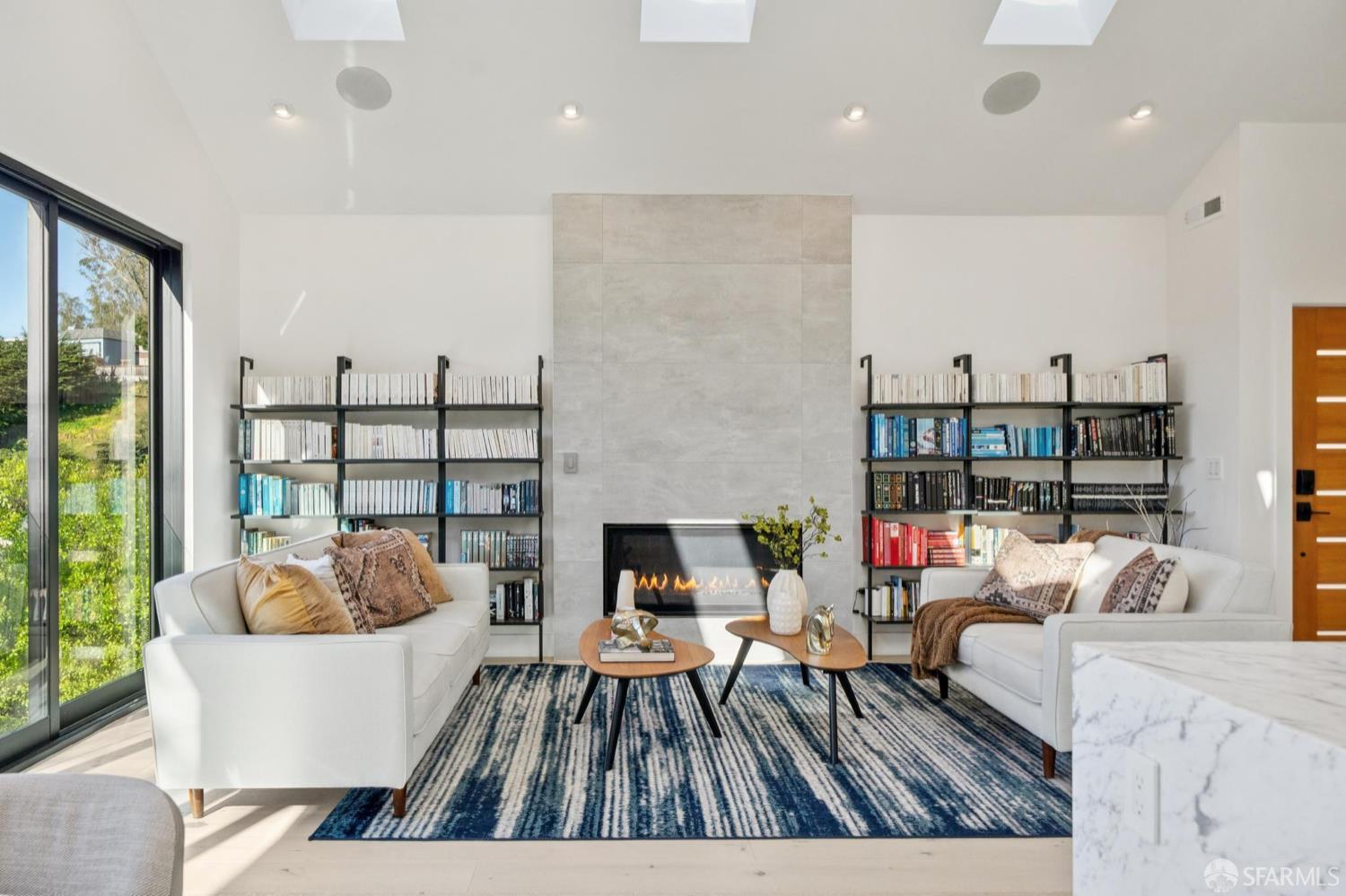 Detail Gallery Image 23 of 88 For 39 Christopher Dr, San Francisco,  CA 94131 - 5 Beds | 4 Baths