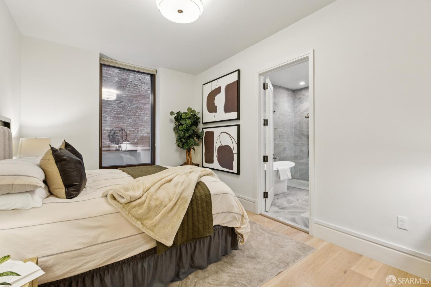 Photo #18: 426104319 Listing: Photo #18