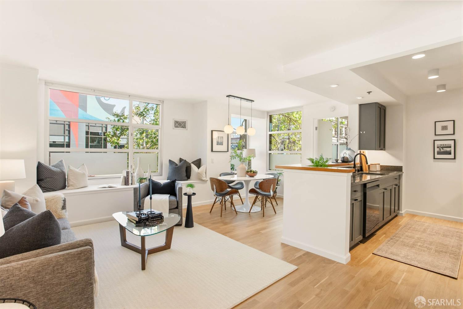 Detail Gallery Image 2 of 21 For 1701 Jackson St #103,  San Francisco,  CA 94109 - 2 Beds | 1 Baths