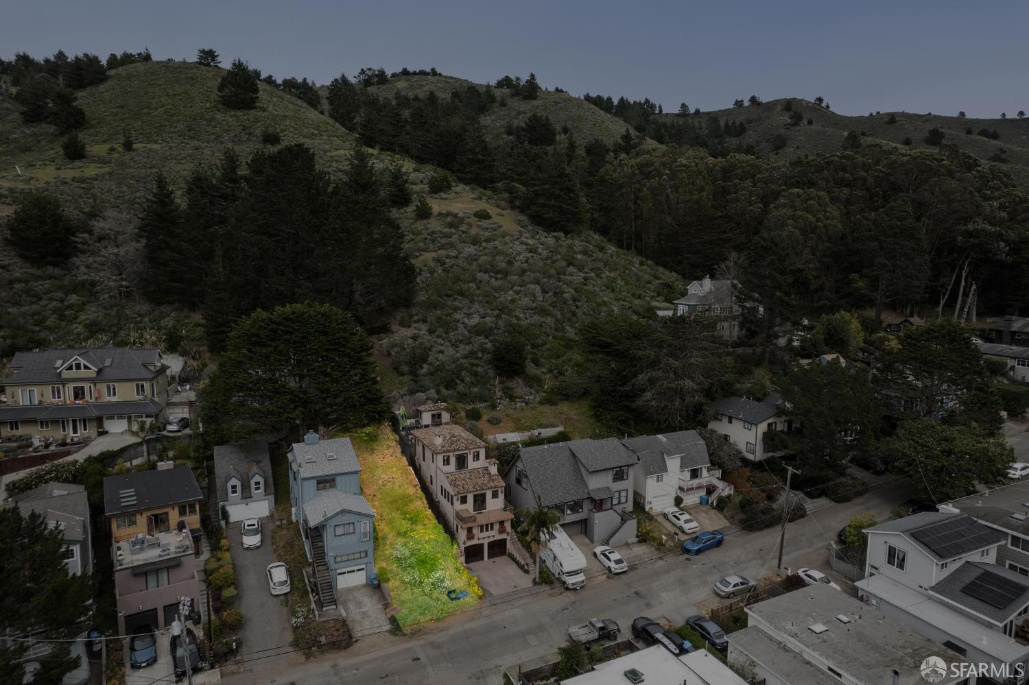 Detail Gallery Image 17 of 19 For 755 Rockaway Beach Ave, Pacifica,  CA 94044 - – Beds | – Baths