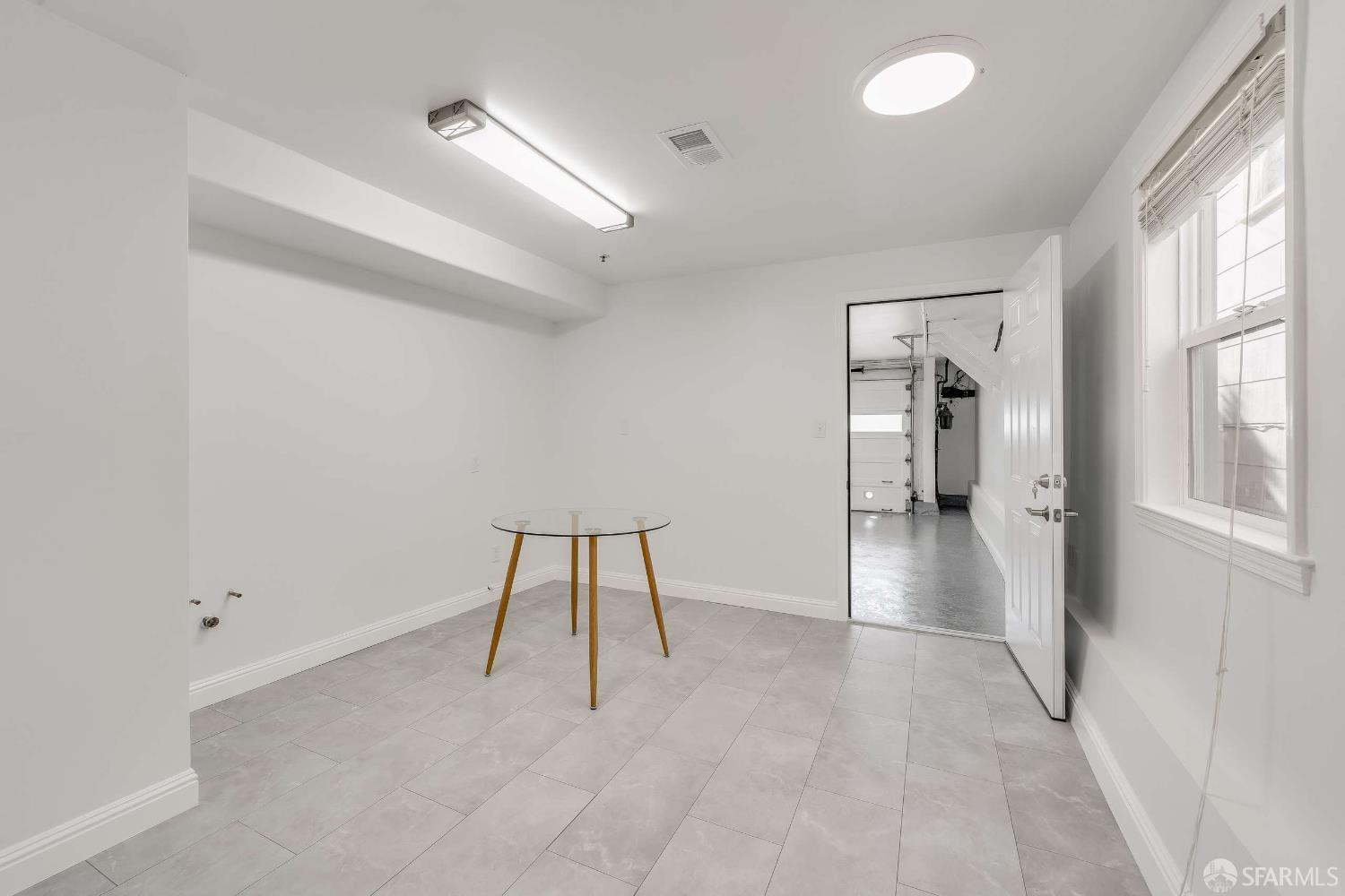 Detail Gallery Image 27 of 43 For 1352 34th Ave, San Francisco,  CA 94122 - 4 Beds | 3/1 Baths