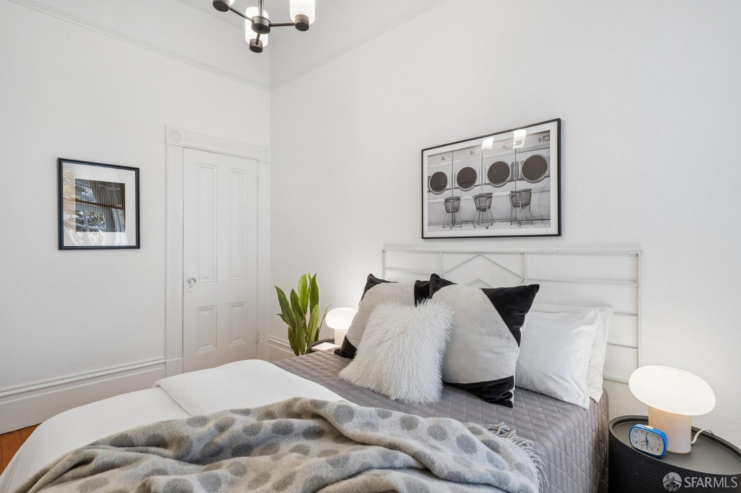 Detail Gallery Image 19 of 90 For 166 Highland Ave, San Francisco,  CA 94110 - 4 Beds | 2 Baths