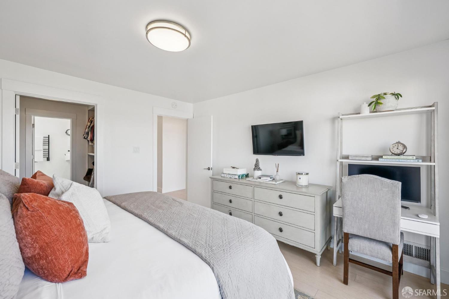 Detail Gallery Image 17 of 39 For 67 Beaumont Ave, San Francisco,  CA 94118 - 3 Beds | 2 Baths