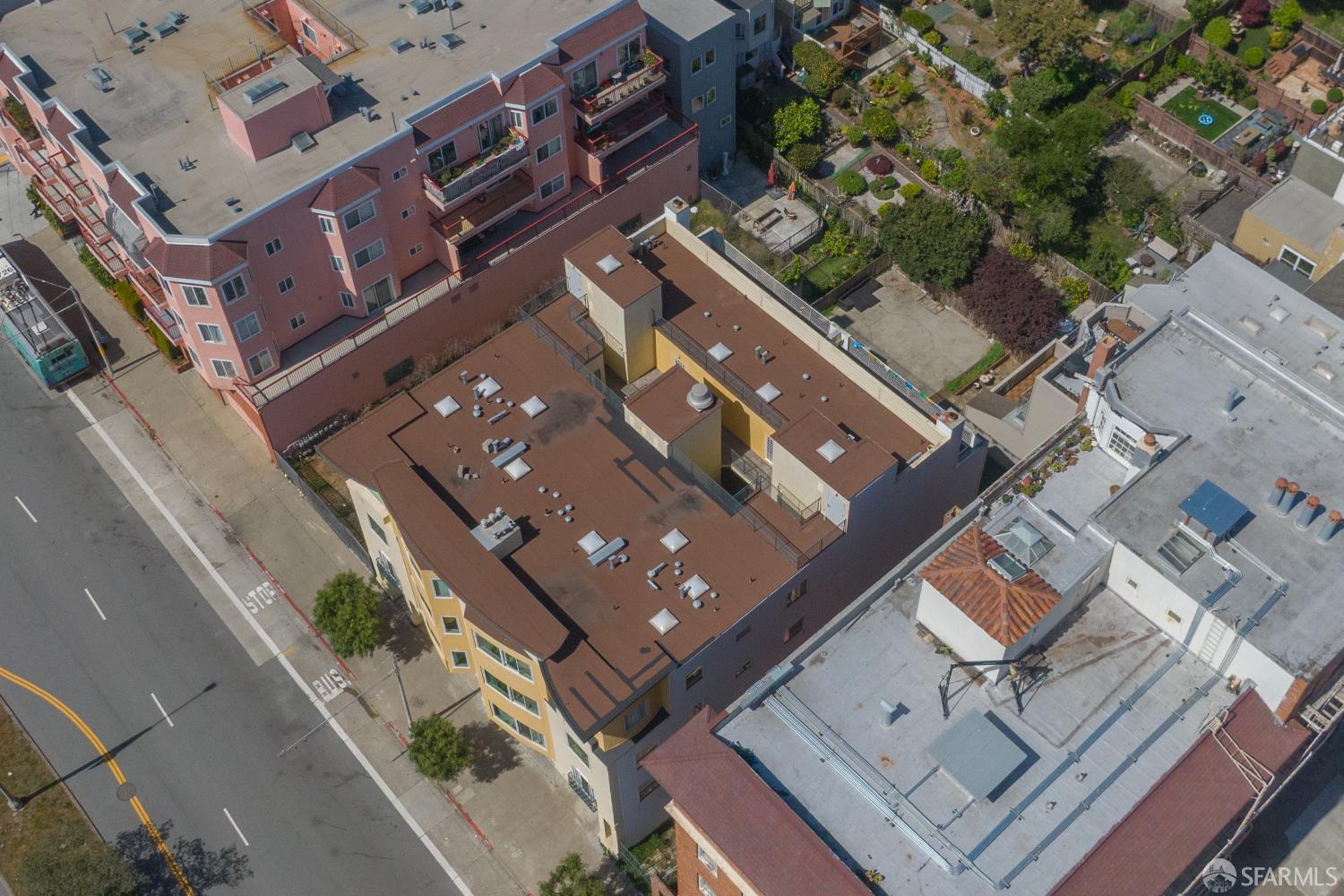 Detail Gallery Image 8 of 41 For 6838 Geary Blvd, San Francisco,  CA 94121 - – Beds | – Baths