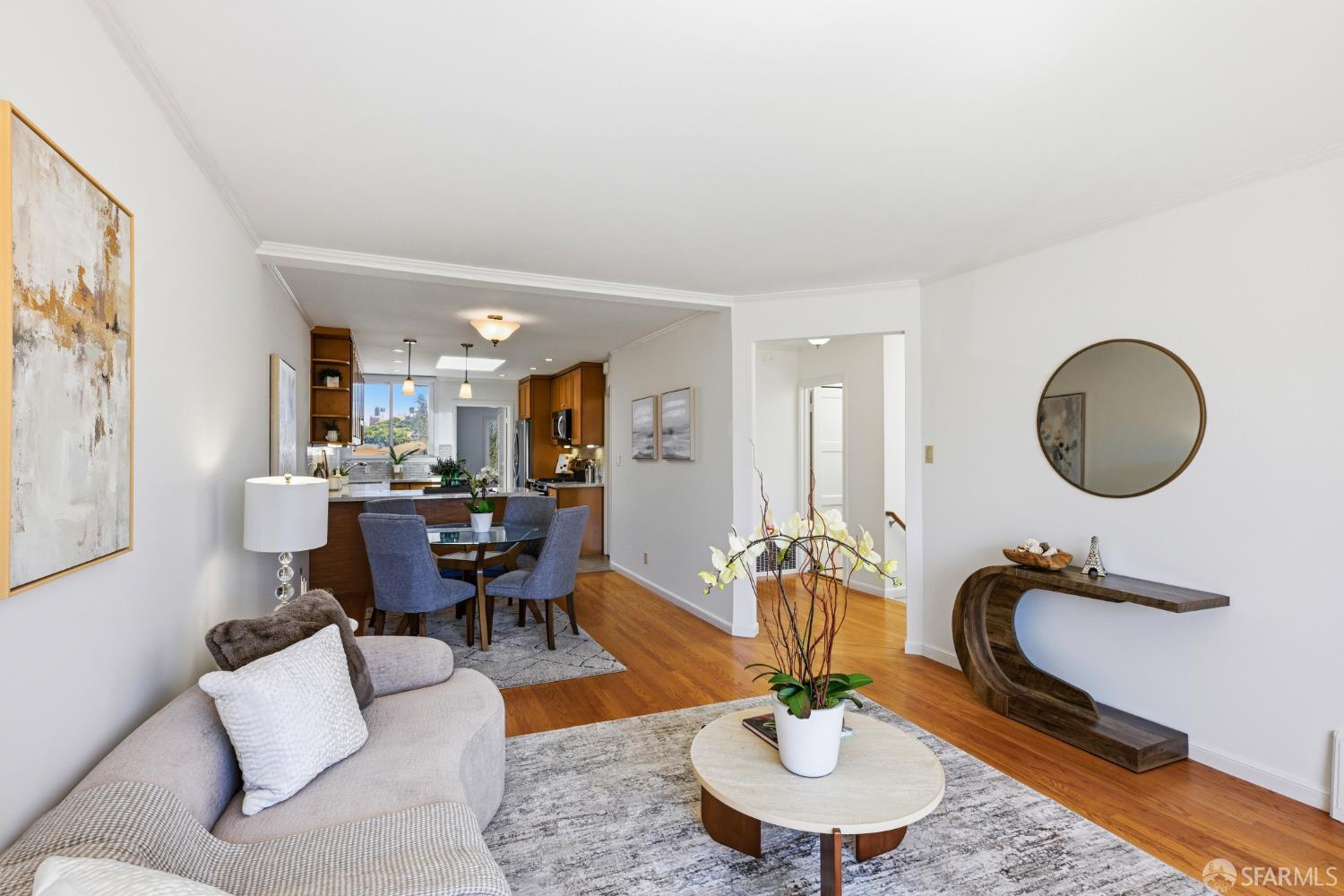 Detail Gallery Image 7 of 46 For 3626 Ulloa St, San Francisco,  CA 94116 - 3 Beds | 1/1 Baths