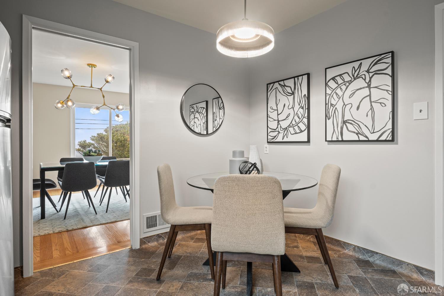 Detail Gallery Image 14 of 33 For 81 Southridge Way, Daly City,  CA 94014 - 3 Beds | 2/1 Baths