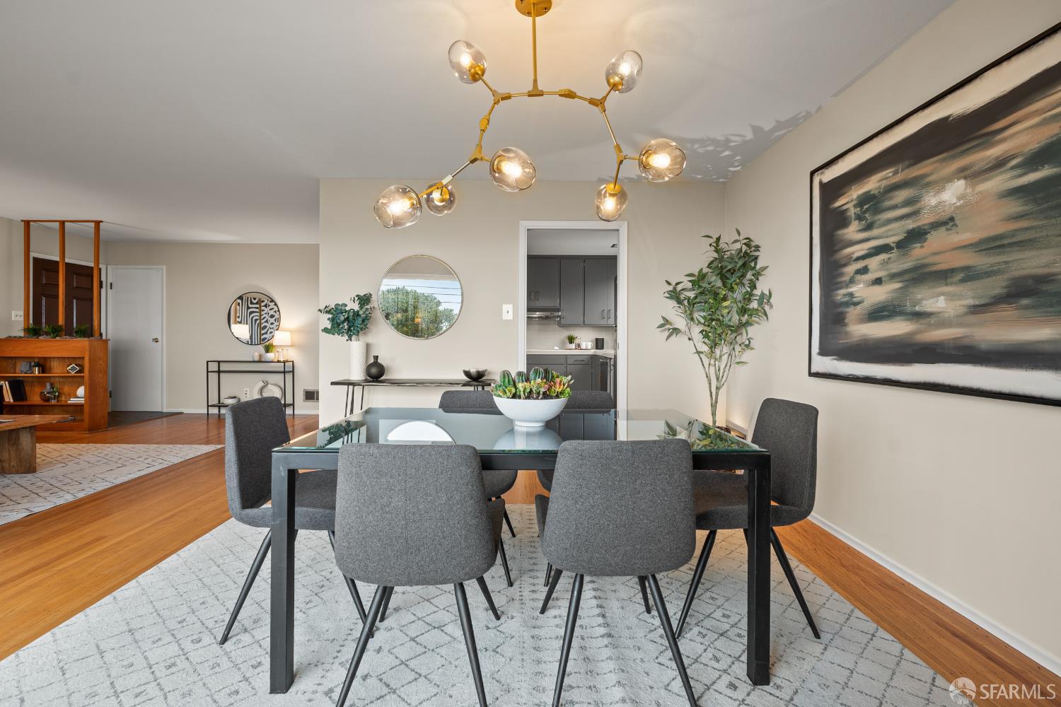 Detail Gallery Image 11 of 33 For 81 Southridge Way, Daly City,  CA 94014 - 3 Beds | 2/1 Baths