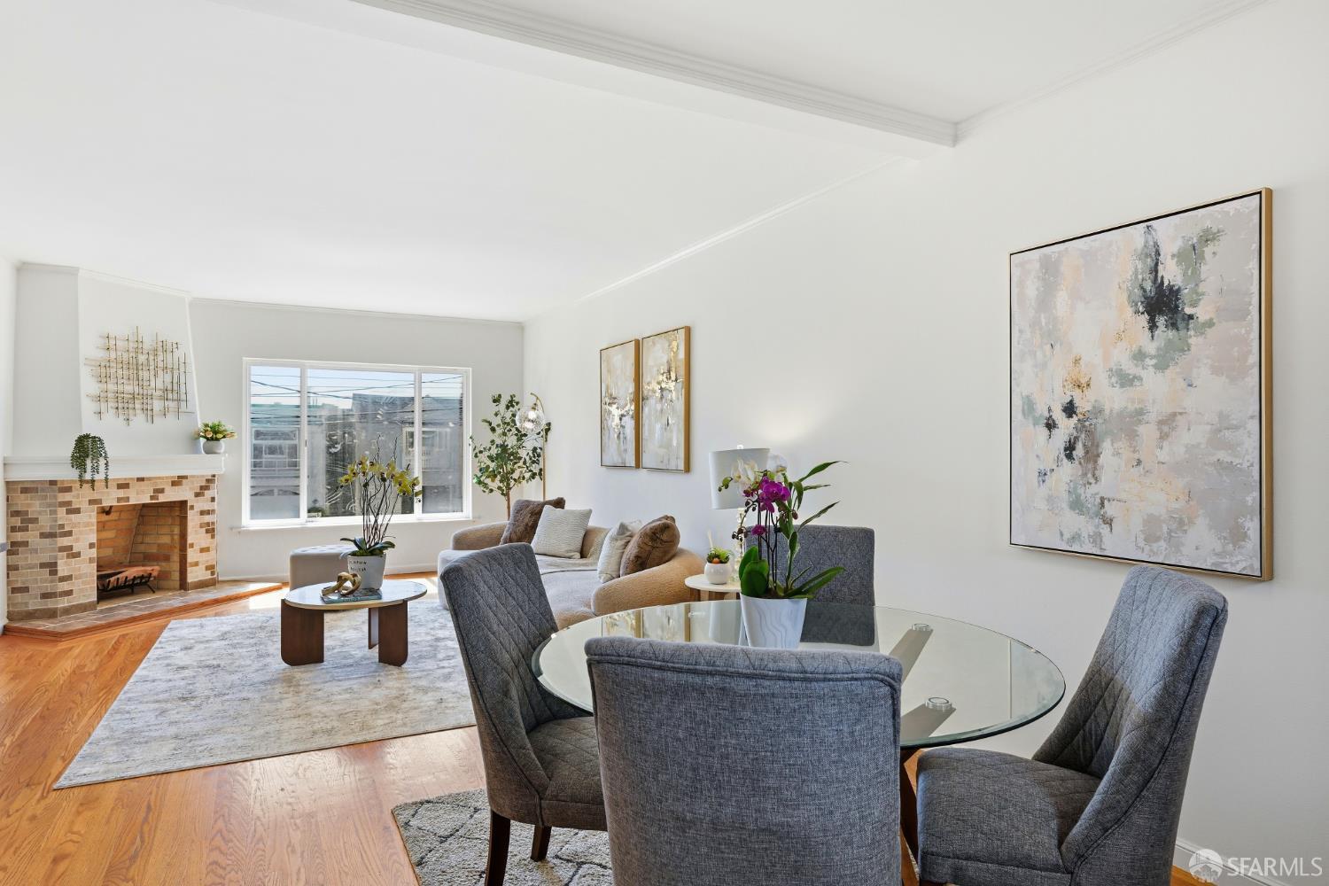 Detail Gallery Image 6 of 46 For 3626 Ulloa St, San Francisco,  CA 94116 - 3 Beds | 1/1 Baths