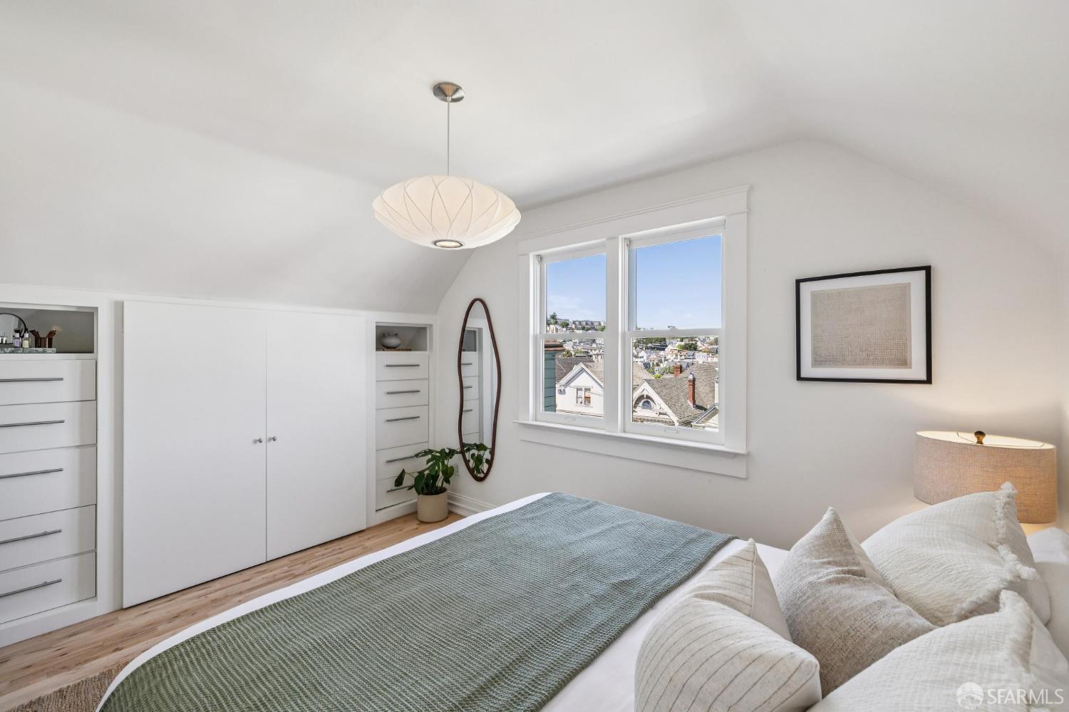 Detail Gallery Image 20 of 31 For 4245 25th St, San Francisco,  CA 94114 - 3 Beds | 1/1 Baths