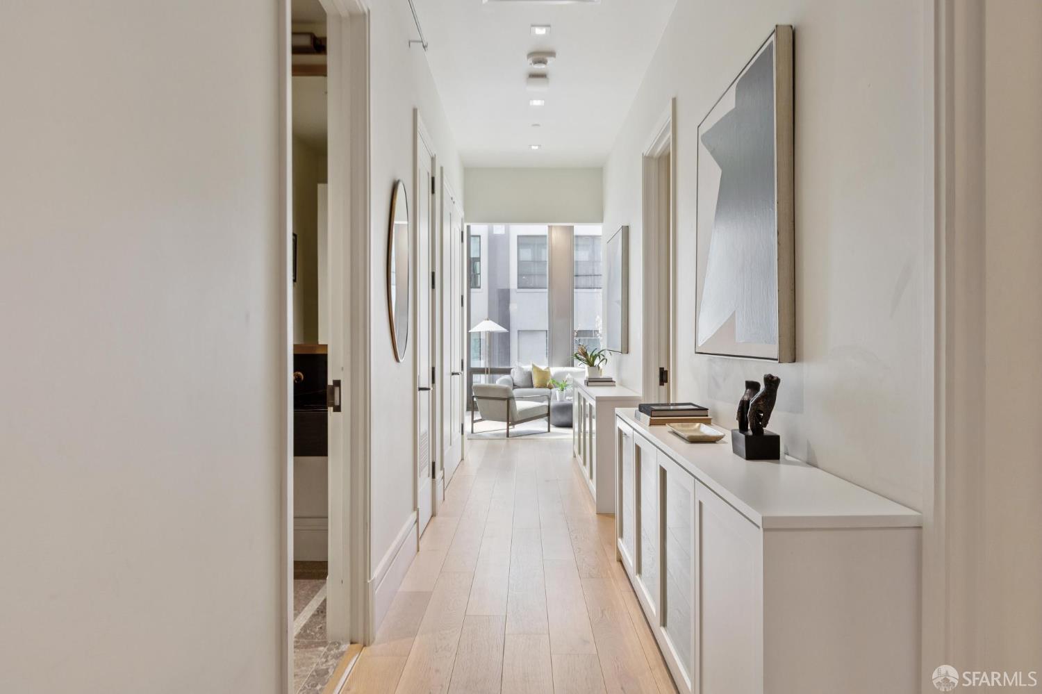 Photo #2: 426104319 Listing: Photo #2