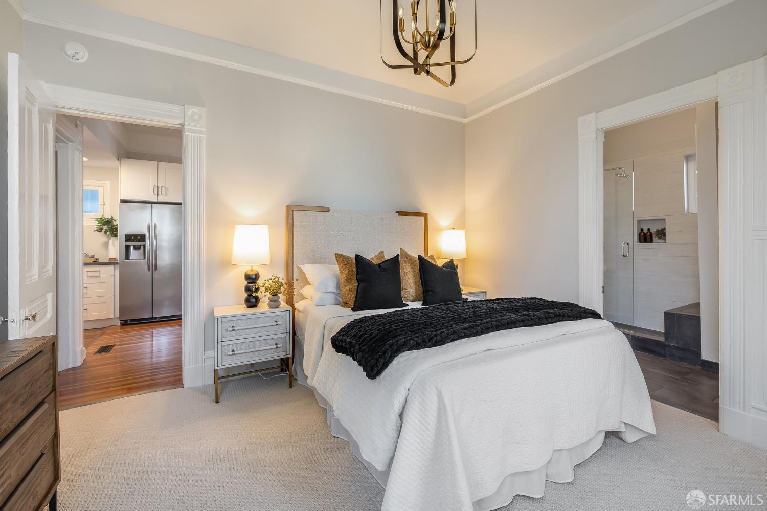 Detail Gallery Image 21 of 42 For 262 Henry St, San Francisco,  CA 94114 - 2 Beds | 1 Baths