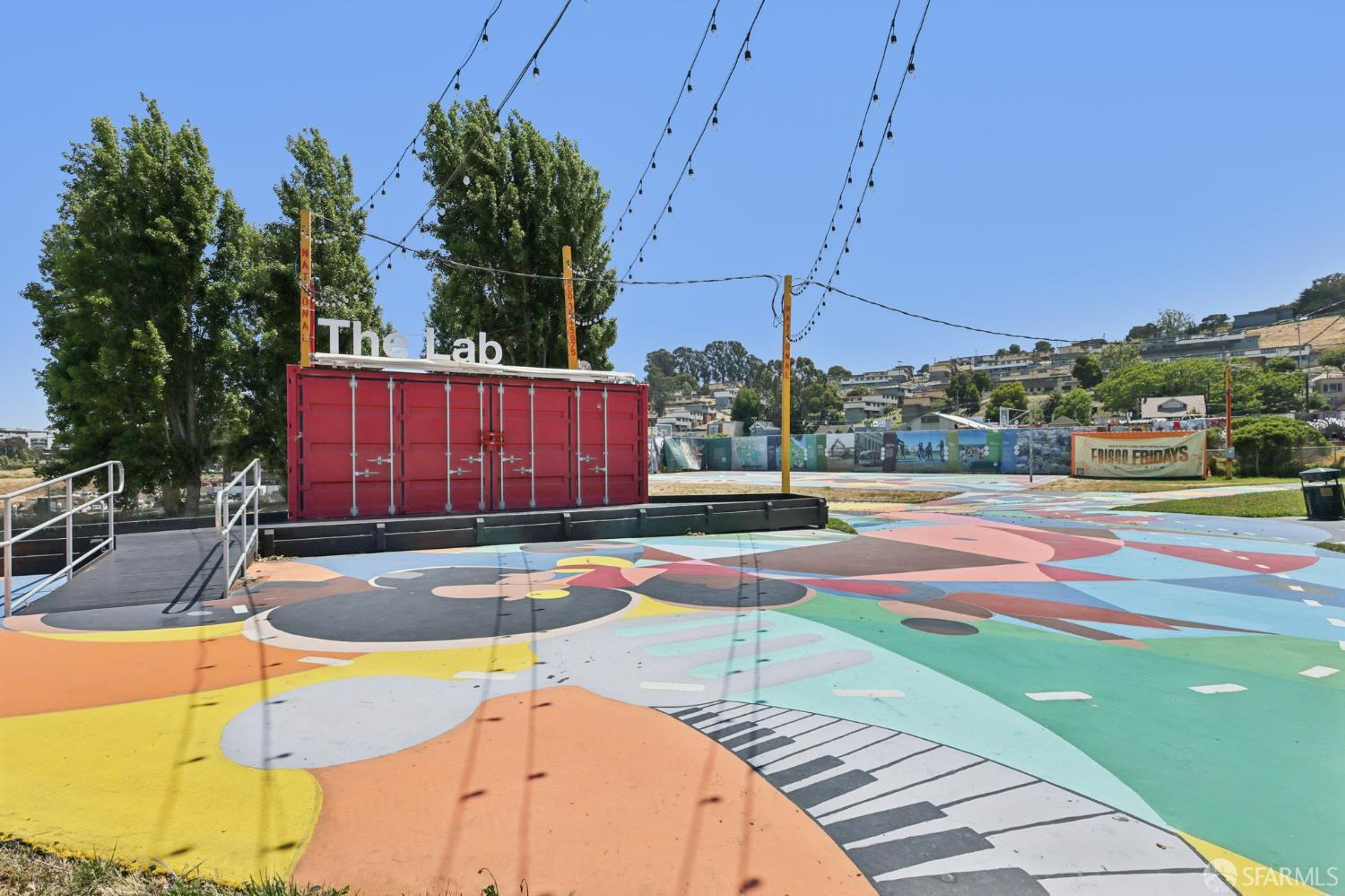 134 Albatross, San Francisco, CA, 94124