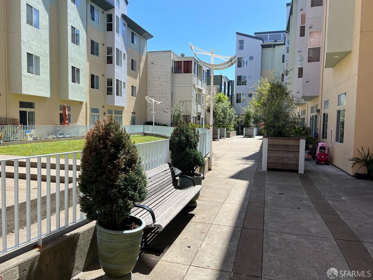 Photo #17: 426118297 Listing: Photo #17