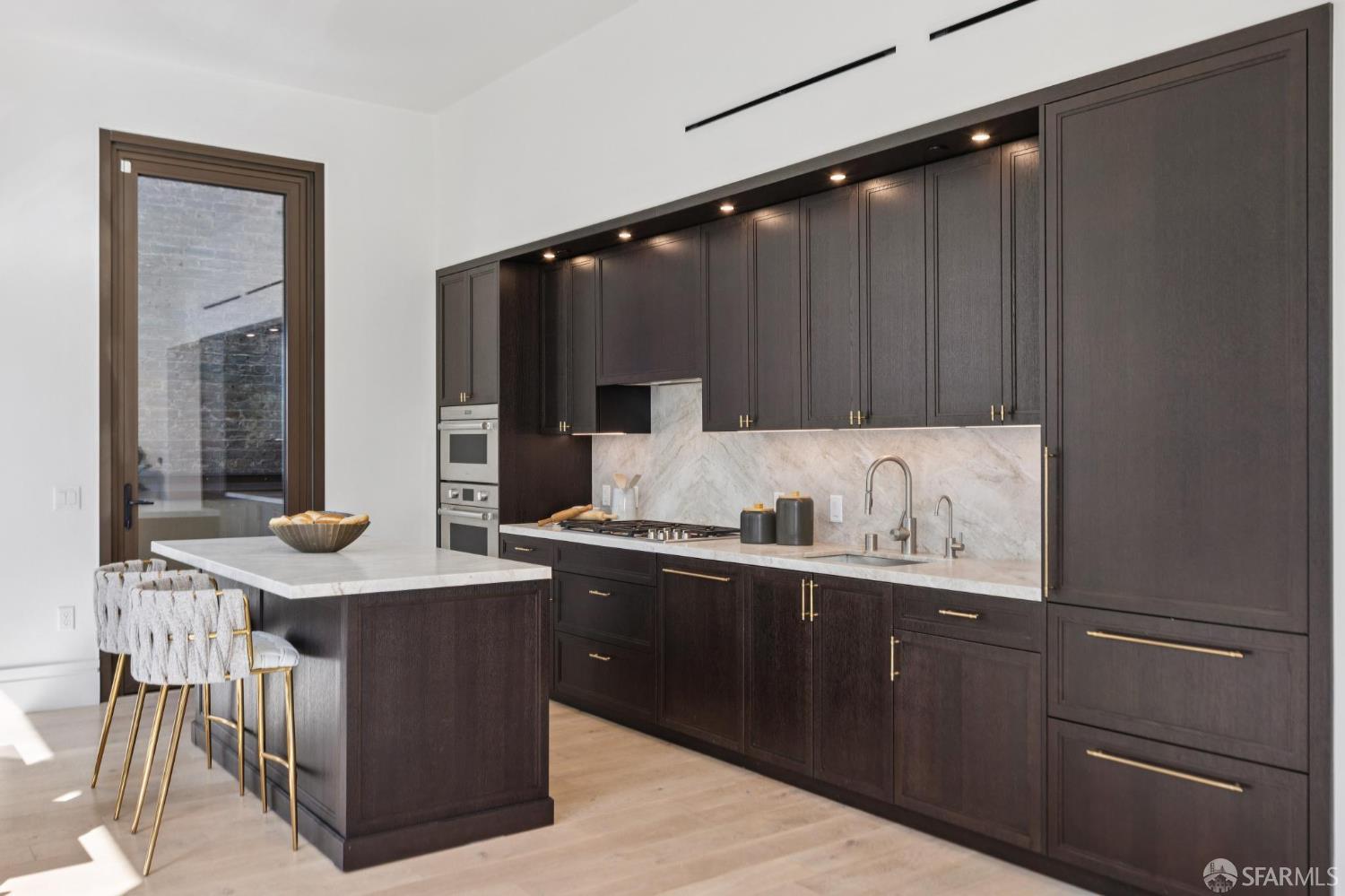 Photo #6: 426104319 Listing: Photo #6