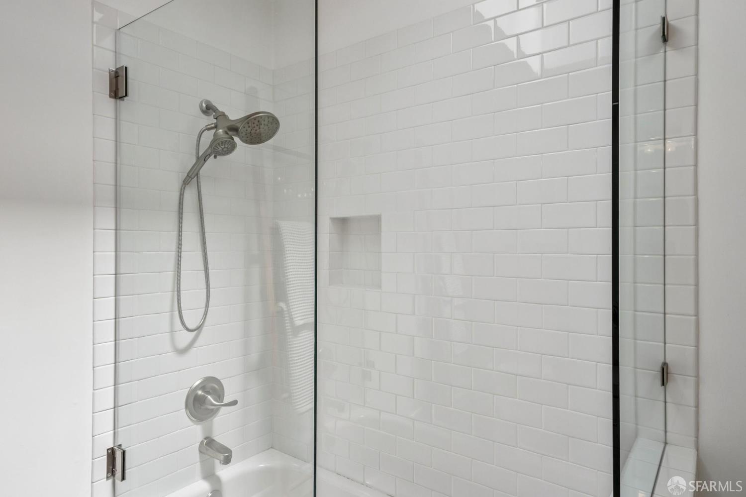 Detail Gallery Image 29 of 39 For 67 Beaumont Ave, San Francisco,  CA 94118 - 3 Beds | 2 Baths