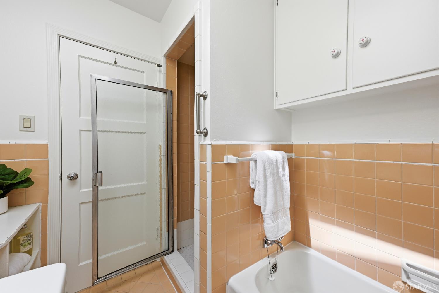 Detail Gallery Image 21 of 46 For 3626 Ulloa St, San Francisco,  CA 94116 - 3 Beds | 1/1 Baths