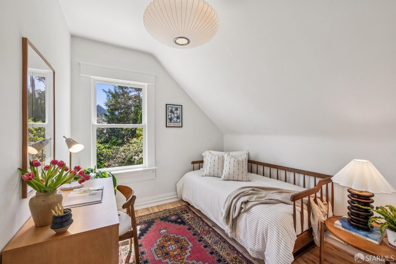 Detail Gallery Image 24 of 31 For 4245 25th St, San Francisco,  CA 94114 - 3 Beds | 1/1 Baths