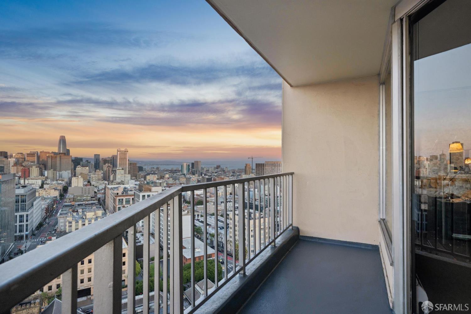 Detail Gallery Image 11 of 22 For 1200 Gough St 17b,  San Francisco,  CA 94109 - 0 Beds | 1 Baths