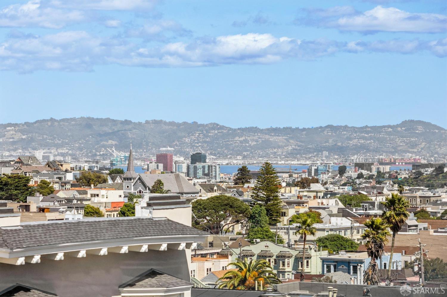 Detail Gallery Image 19 of 31 For 4245 25th St, San Francisco,  CA 94114 - 3 Beds | 1/1 Baths