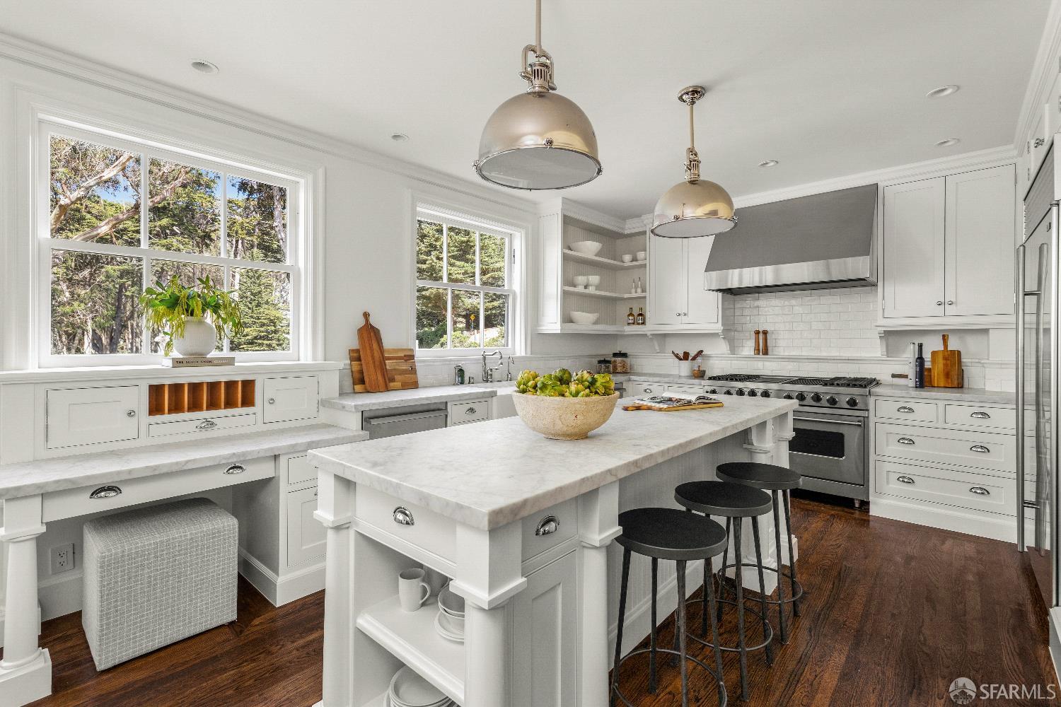 Detail Gallery Image 12 of 33 For 3232 Pacific Ave, San Francisco,  CA 94118 - 4 Beds | 3/1 Baths