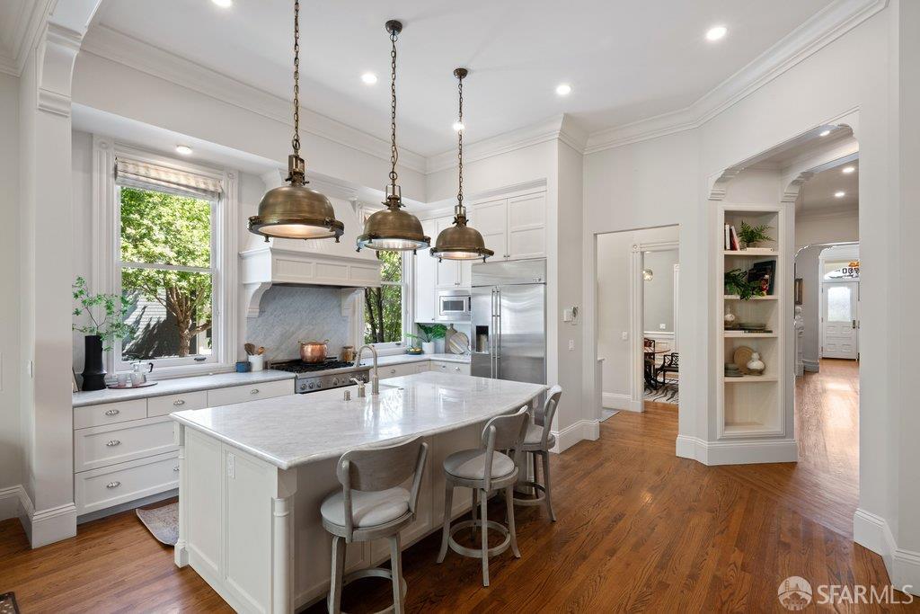 Detail Gallery Image 25 of 77 For 2700 California St, San Francisco,  CA 94115 - 6 Beds | 5/1 Baths