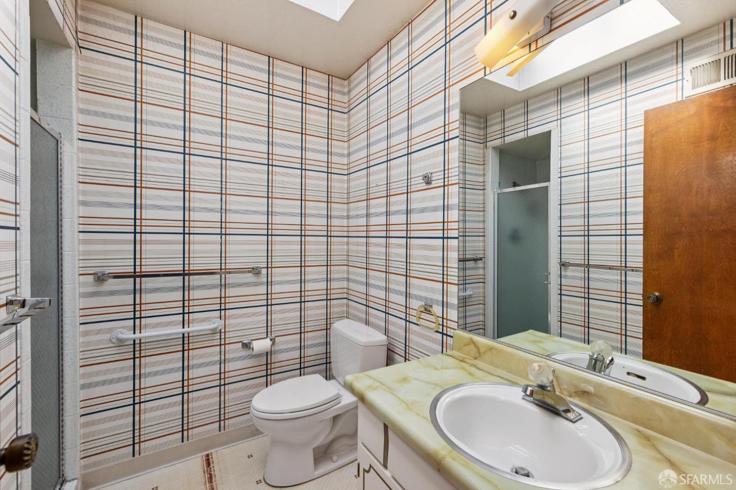 Detail Gallery Image 35 of 41 For 280 Roosevelt Way, San Francisco,  CA 94114 - – Beds | – Baths