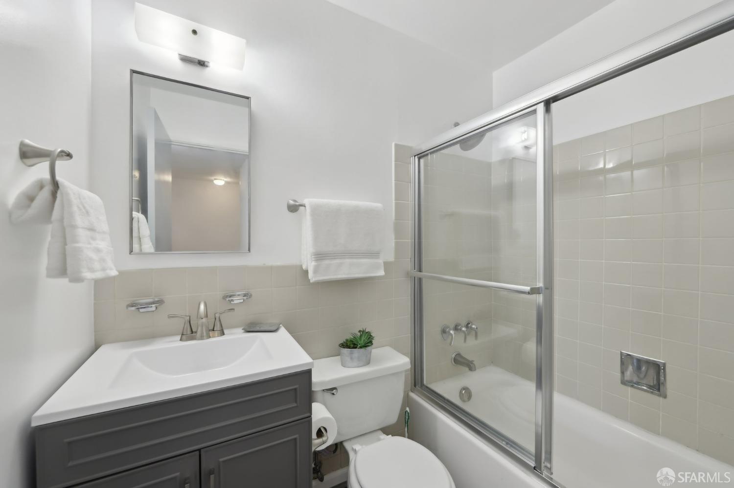 134 Albatross, San Francisco, CA, 94124