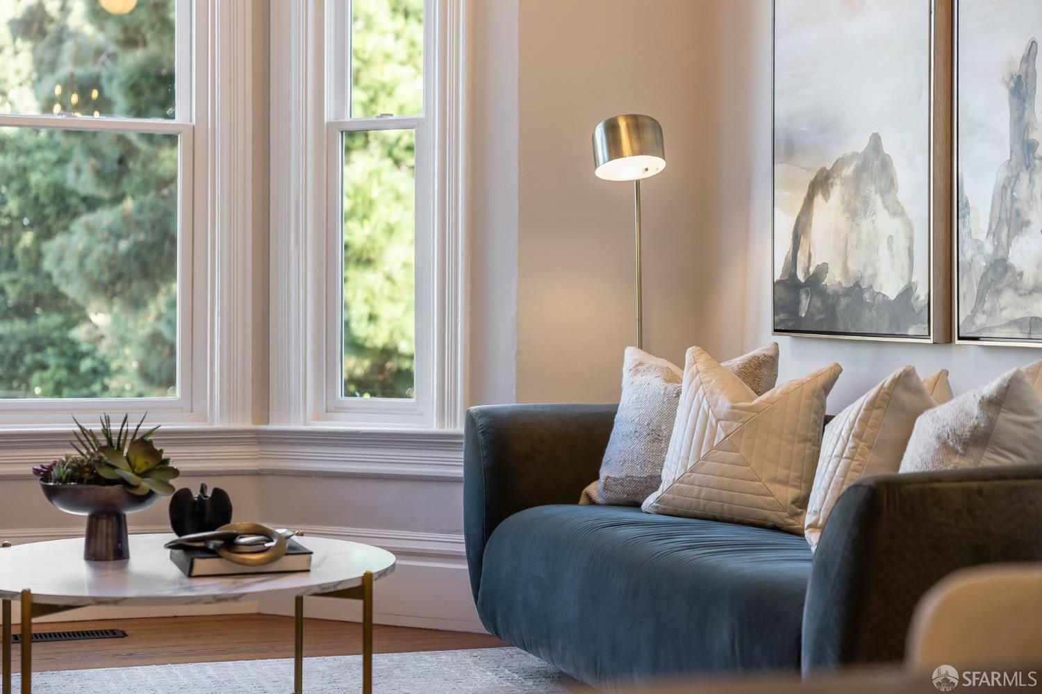 Detail Gallery Image 9 of 42 For 262 Henry St, San Francisco,  CA 94114 - 2 Beds | 1 Baths