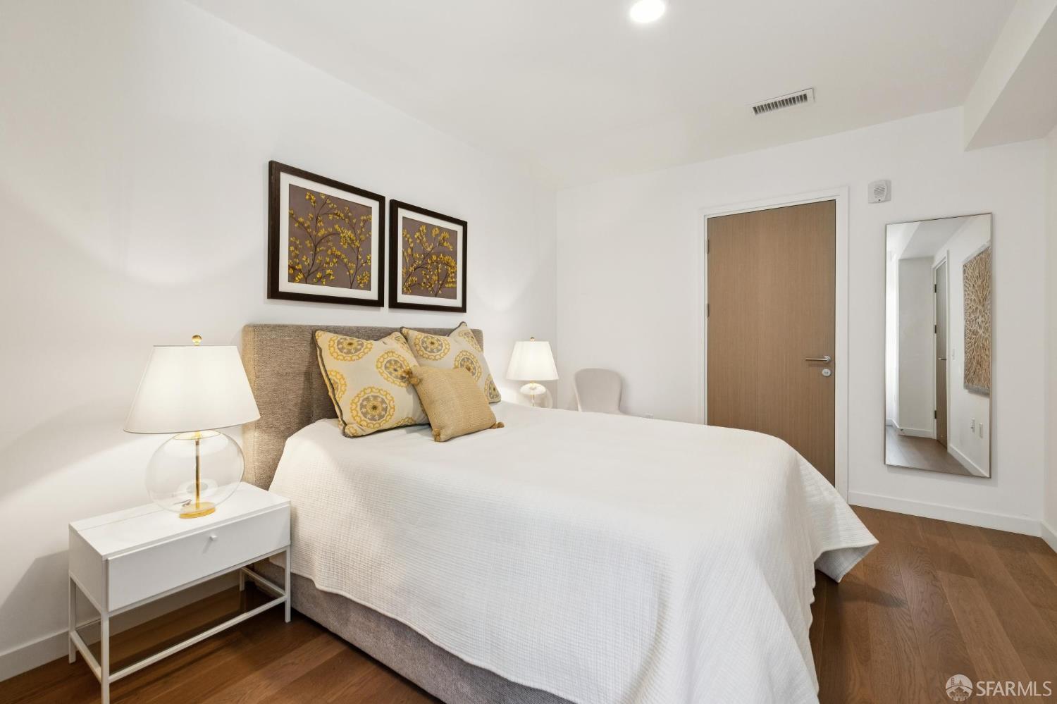 Photo #14: 426116983 Listing: Photo #14