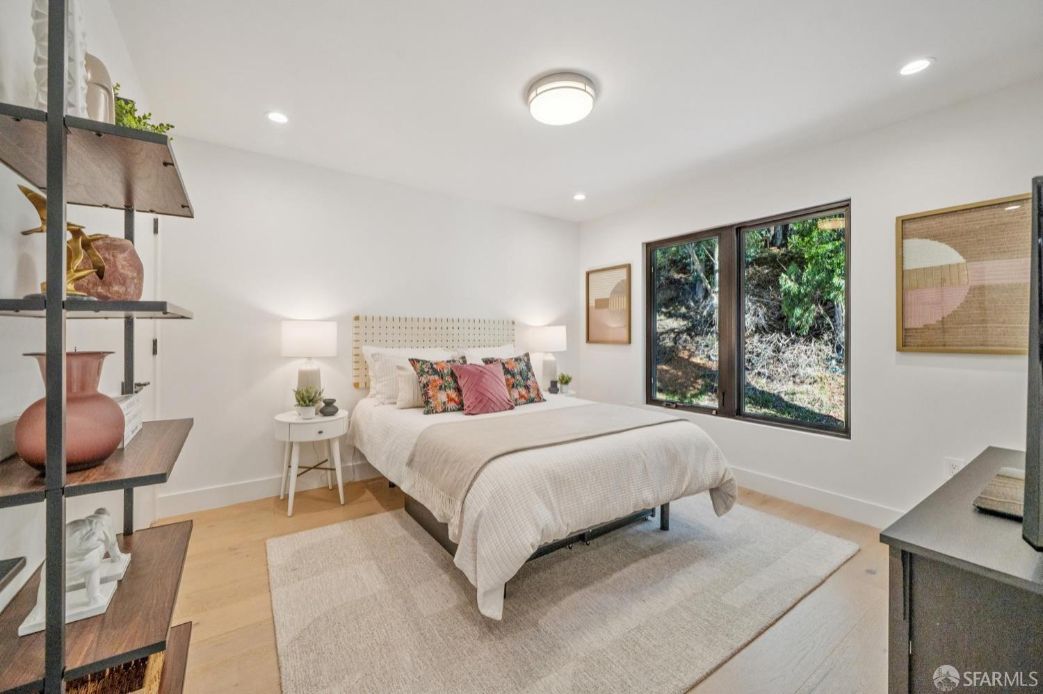 Detail Gallery Image 34 of 88 For 39 Christopher Dr, San Francisco,  CA 94131 - 5 Beds | 4 Baths