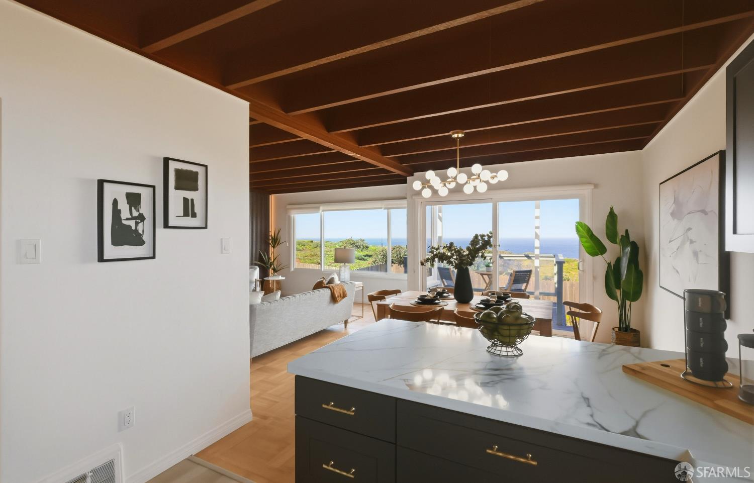 Detail Gallery Image 12 of 41 For 88 Palisades Dr, Daly City,  CA 94015 - 3 Beds | 2 Baths