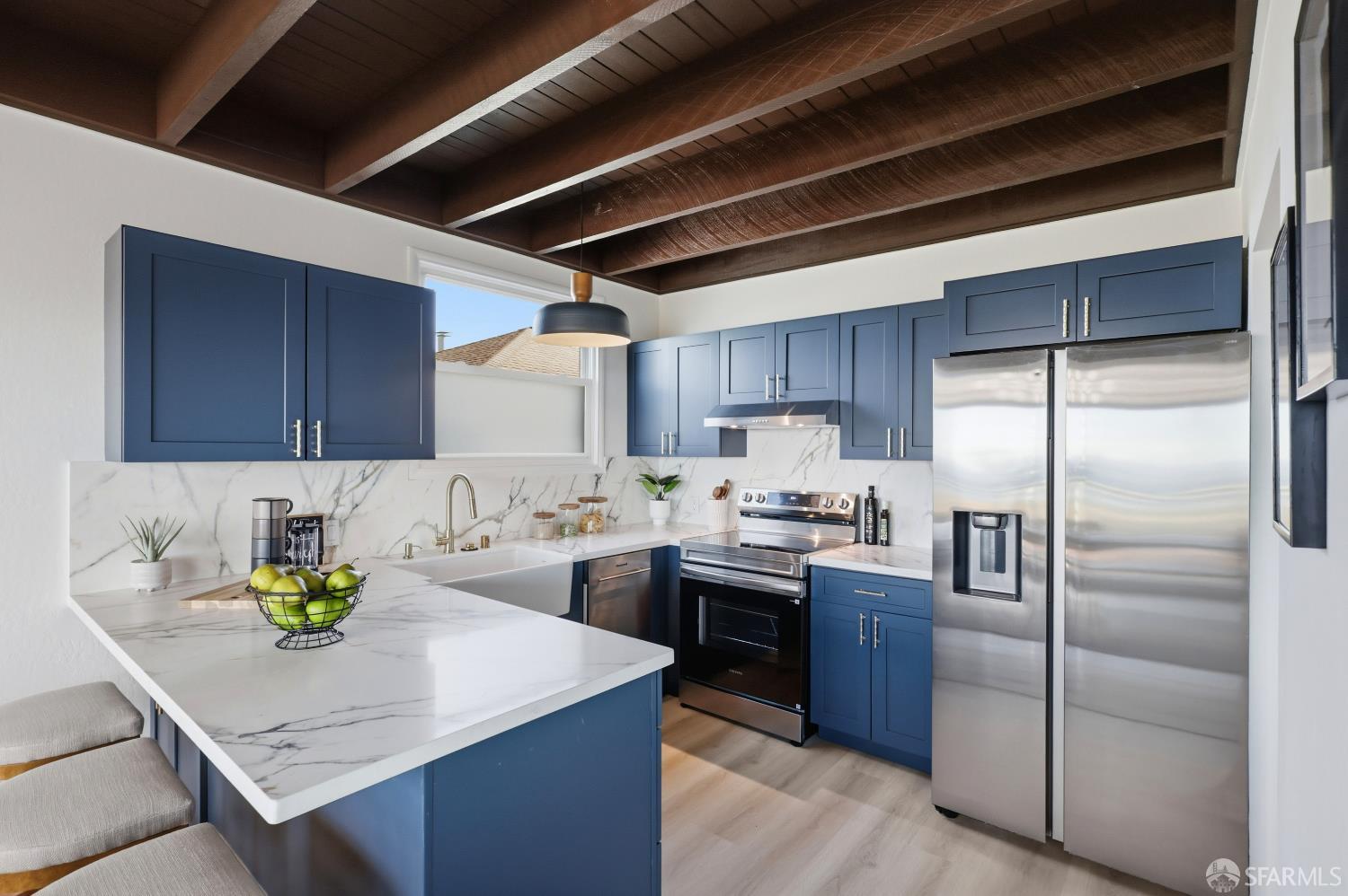 Detail Gallery Image 9 of 41 For 88 Palisades Dr, Daly City,  CA 94015 - 3 Beds | 2 Baths