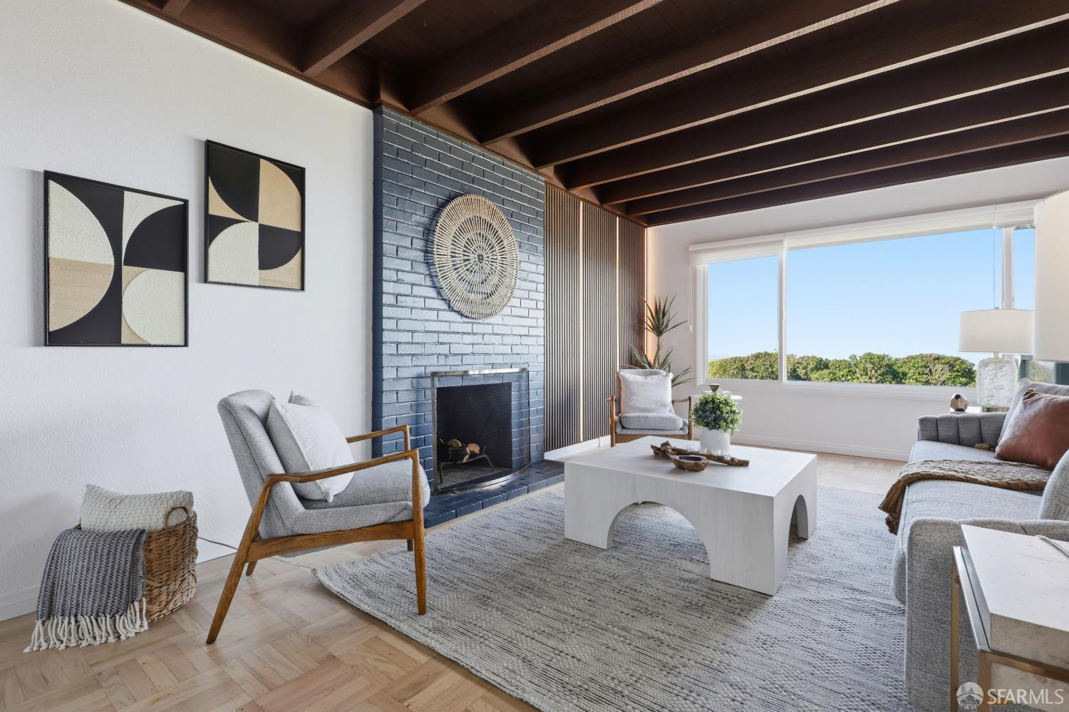 Detail Gallery Image 5 of 41 For 88 Palisades Dr, Daly City,  CA 94015 - 3 Beds | 2 Baths