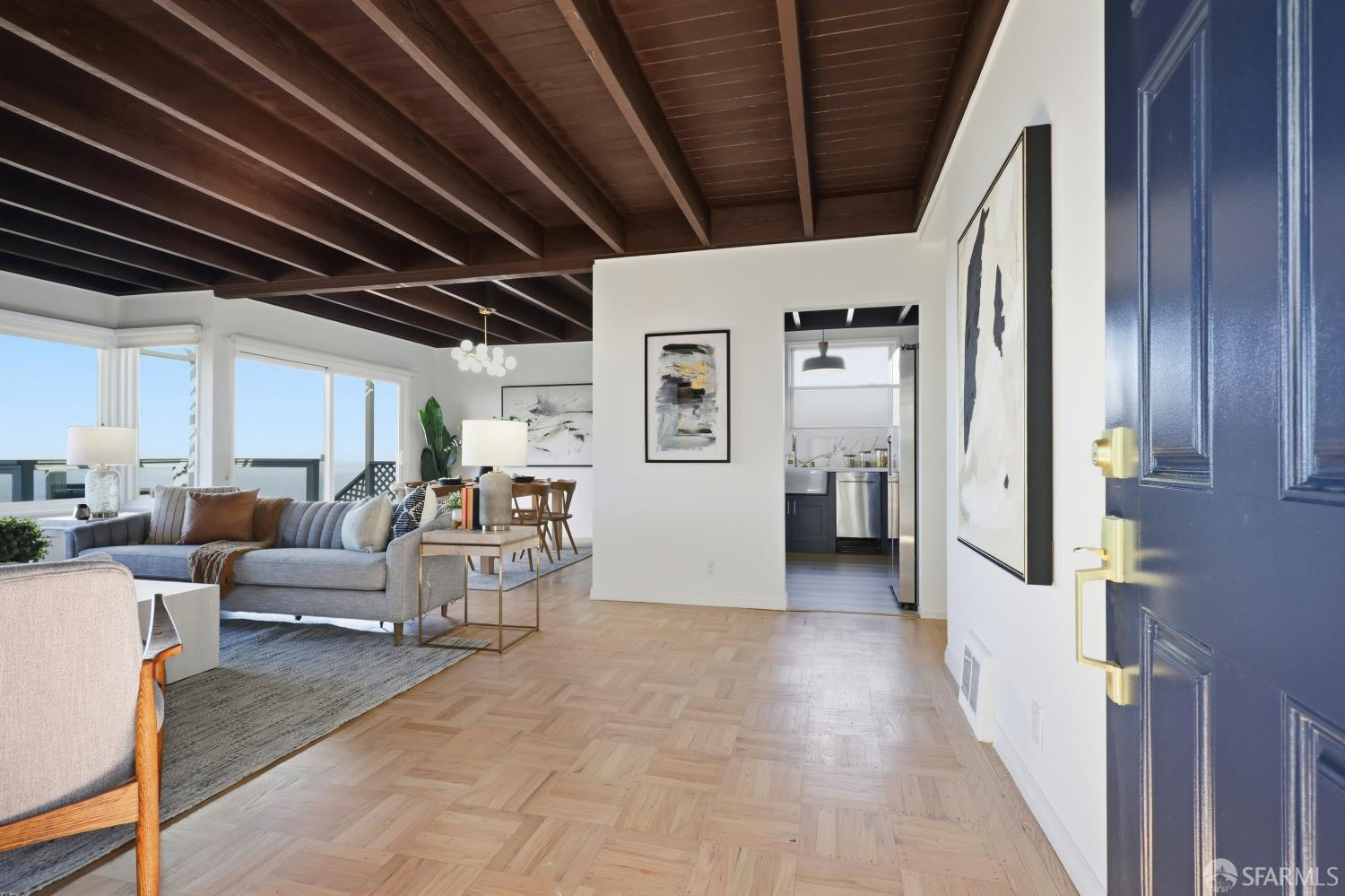 Detail Gallery Image 3 of 41 For 88 Palisades Dr, Daly City,  CA 94015 - 3 Beds | 2 Baths